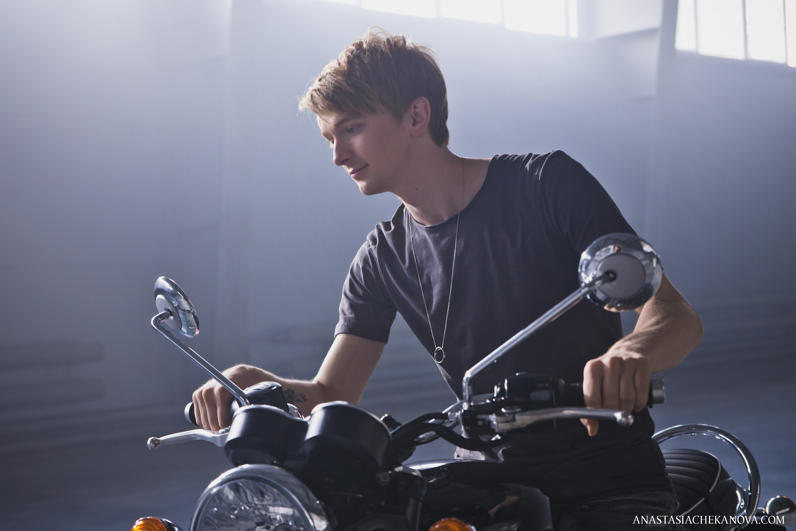 Backstage съемки клипа группы DVOE. Концертный и бурлеск фотограф Москва