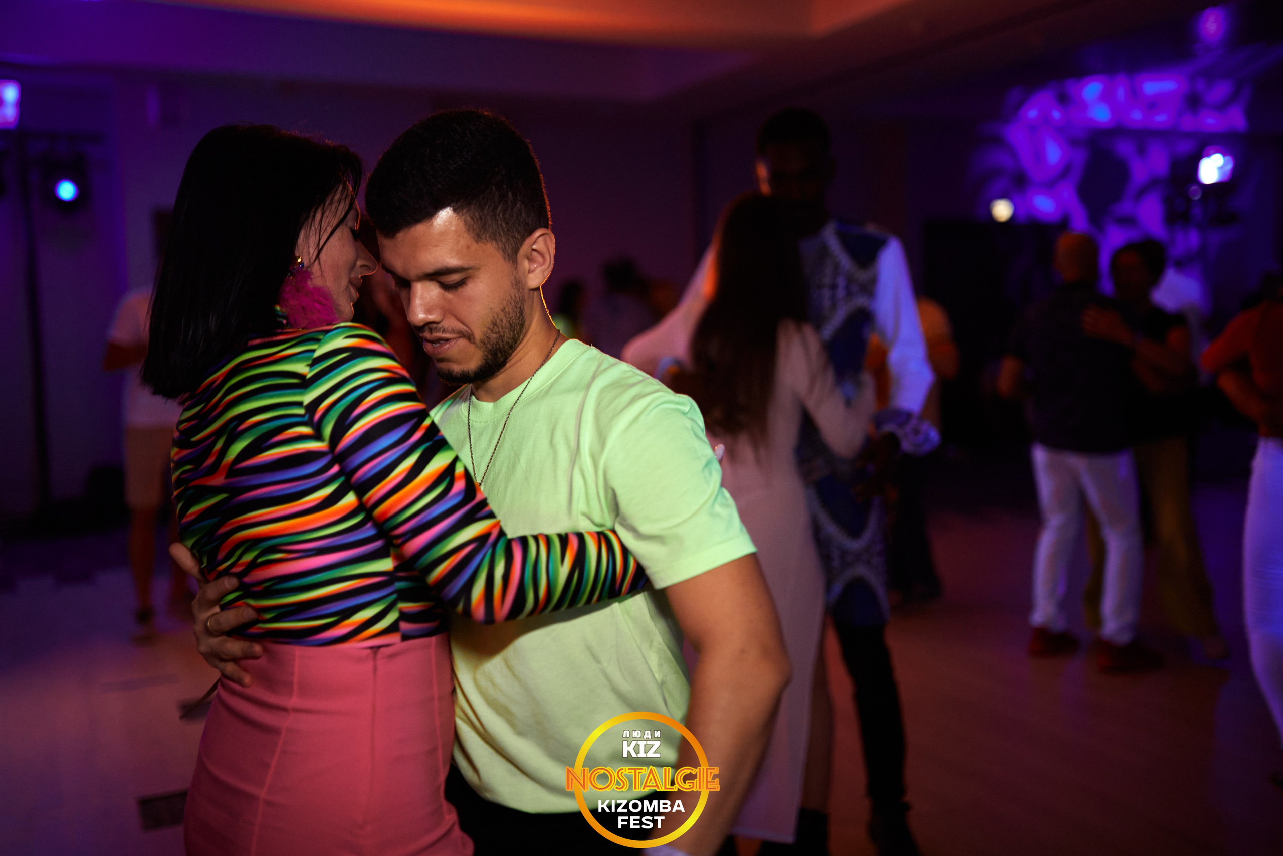 Neon party. Свадебный фотограф