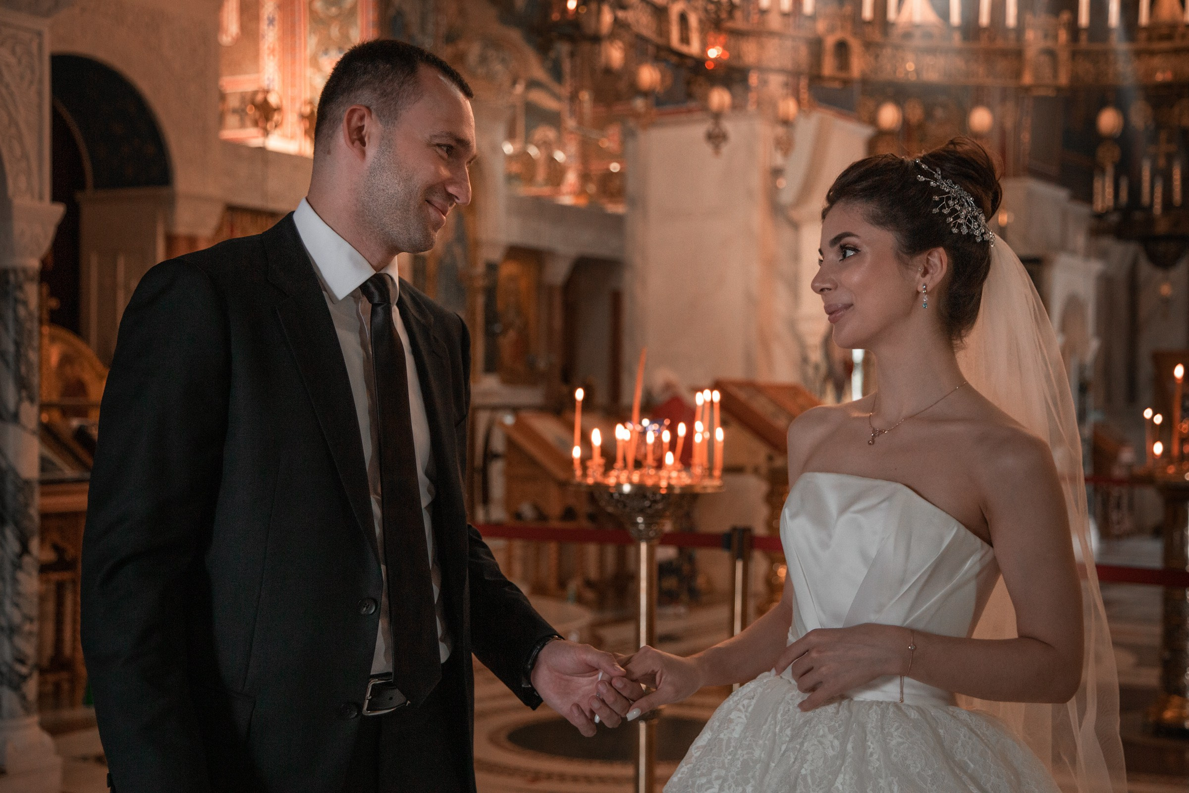 Репортажная съемка венчания в храмах Москвы. Фотограф Анна Татаурова | Авторская фотосъемка в Москве