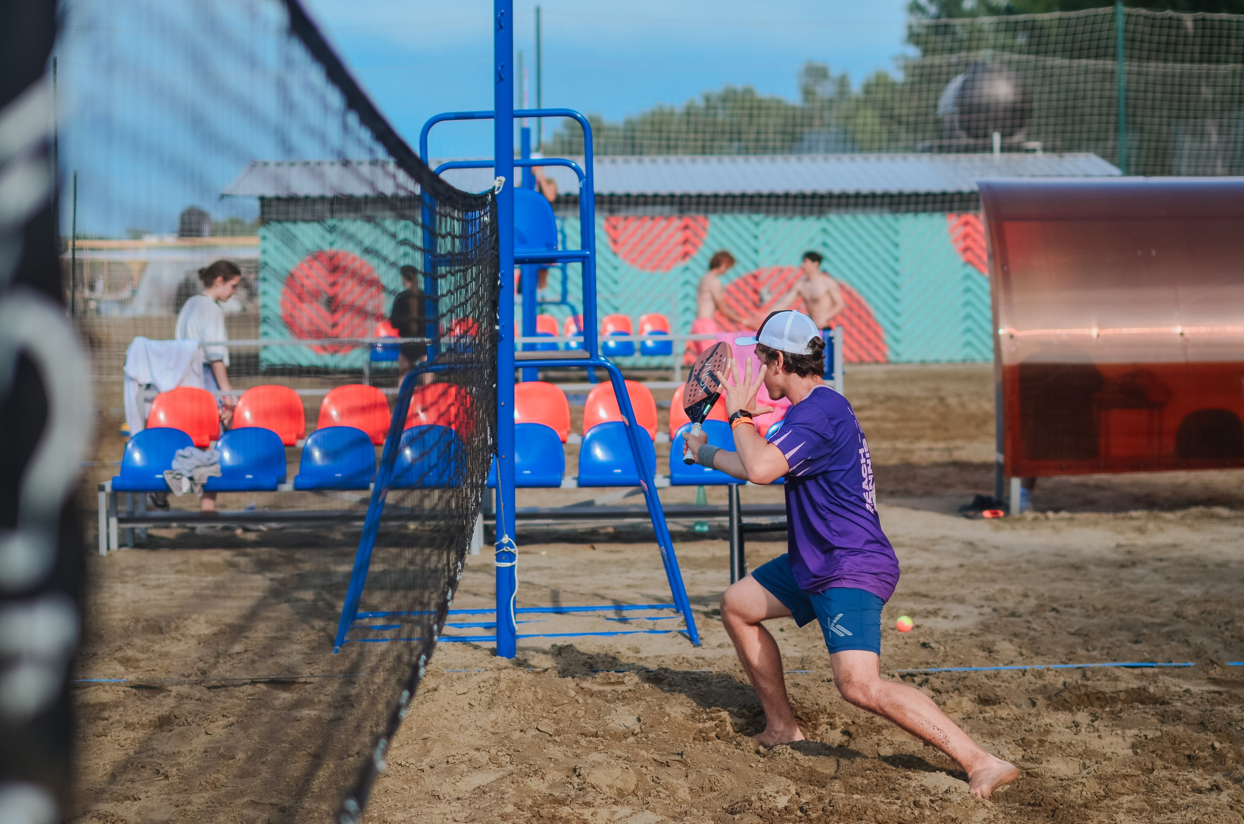 Фестиваль «Грань» 2025. Спортивная площадка. Денисова Аля — фотограф для парных съемок и индивидуальных историй в Барнауле