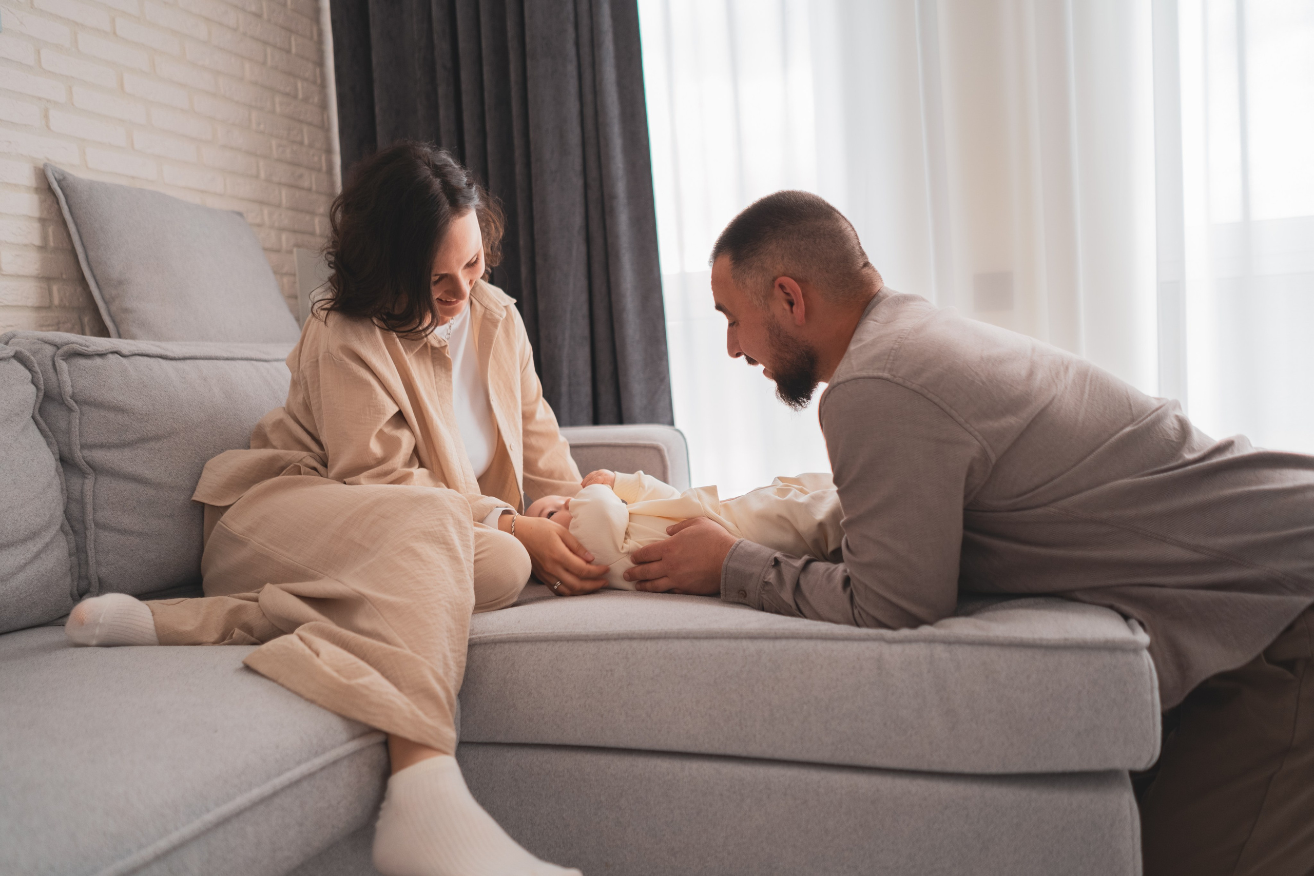 Мансур с родителями, Щелково, домашняя съемка. Наталья Дукалова фотограф Щелково Королев Пушкино Москва Балашиха