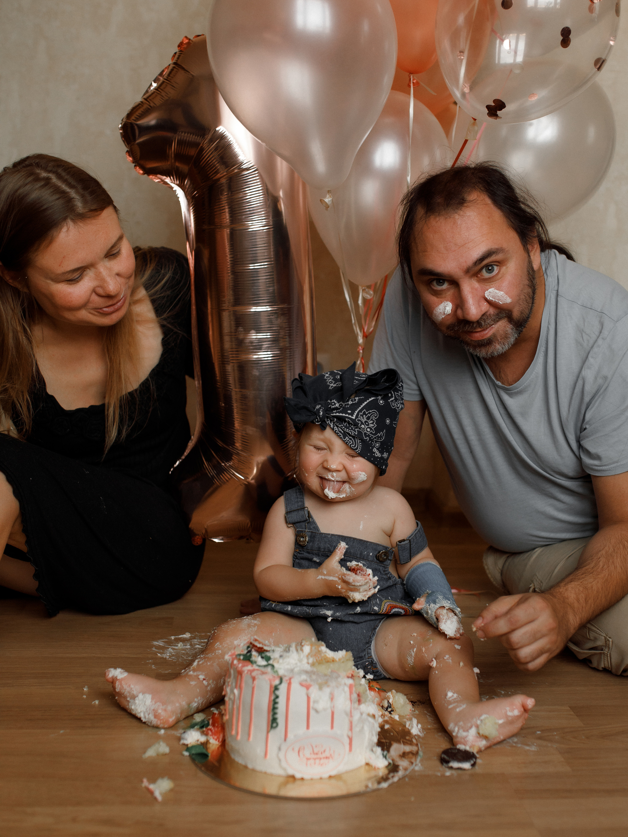 СЕМЕЙНАЯ СЪЕМКА. SMASH CAKE GIRL. Семейный и Lifestyle фотограф в Москве Маргарита Ермолова