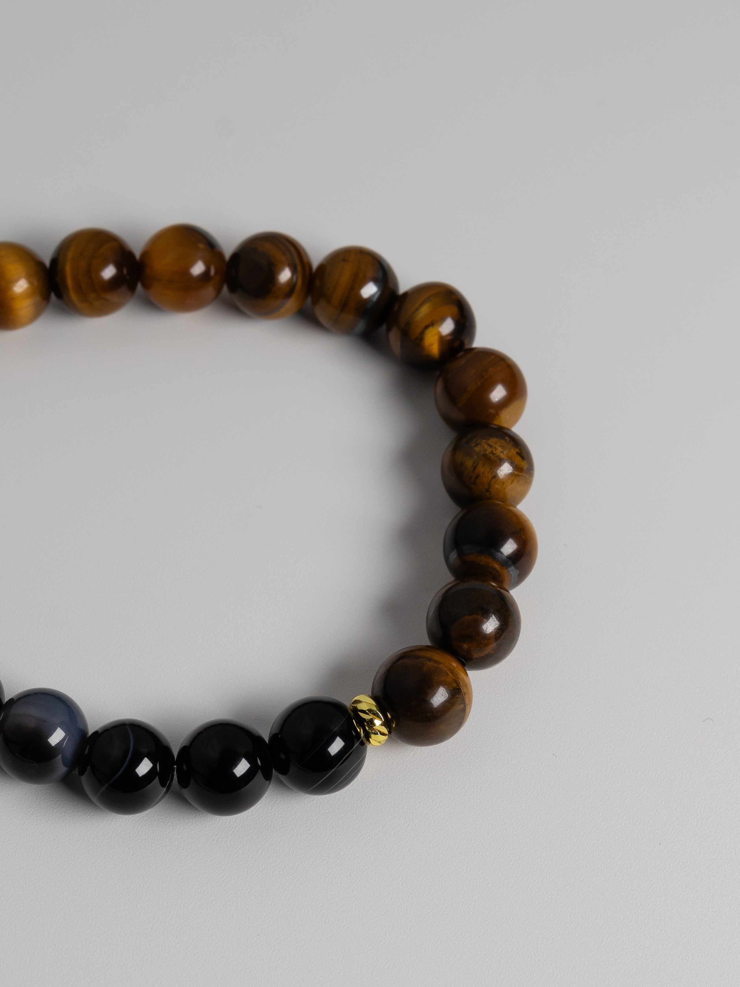 Браслеты камень. Фотограф в Краснодаре Арина Кудряшова