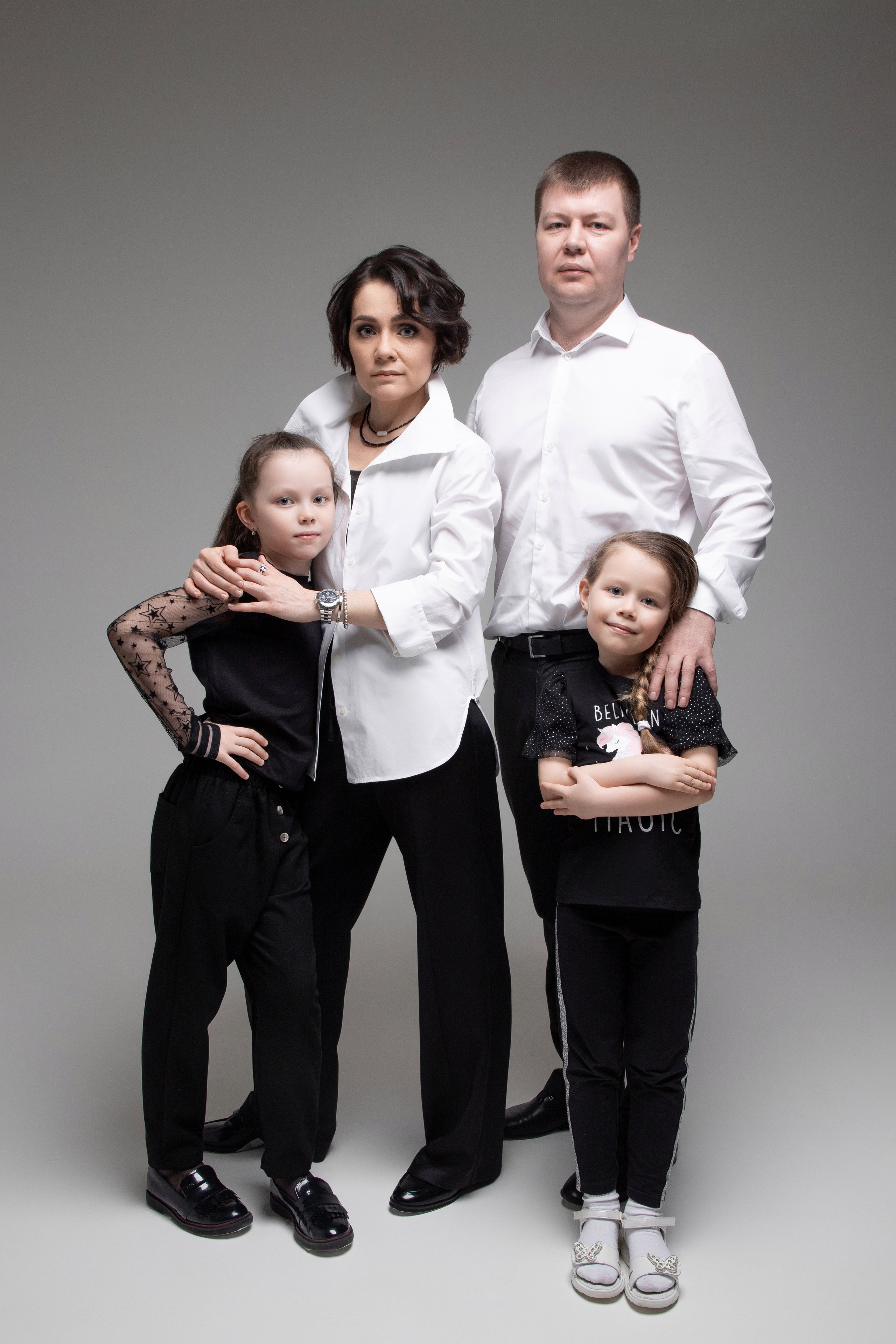 Алексей, Елена, Кристина и Арина. Фотограф Денис Лесковский (Тюмень)