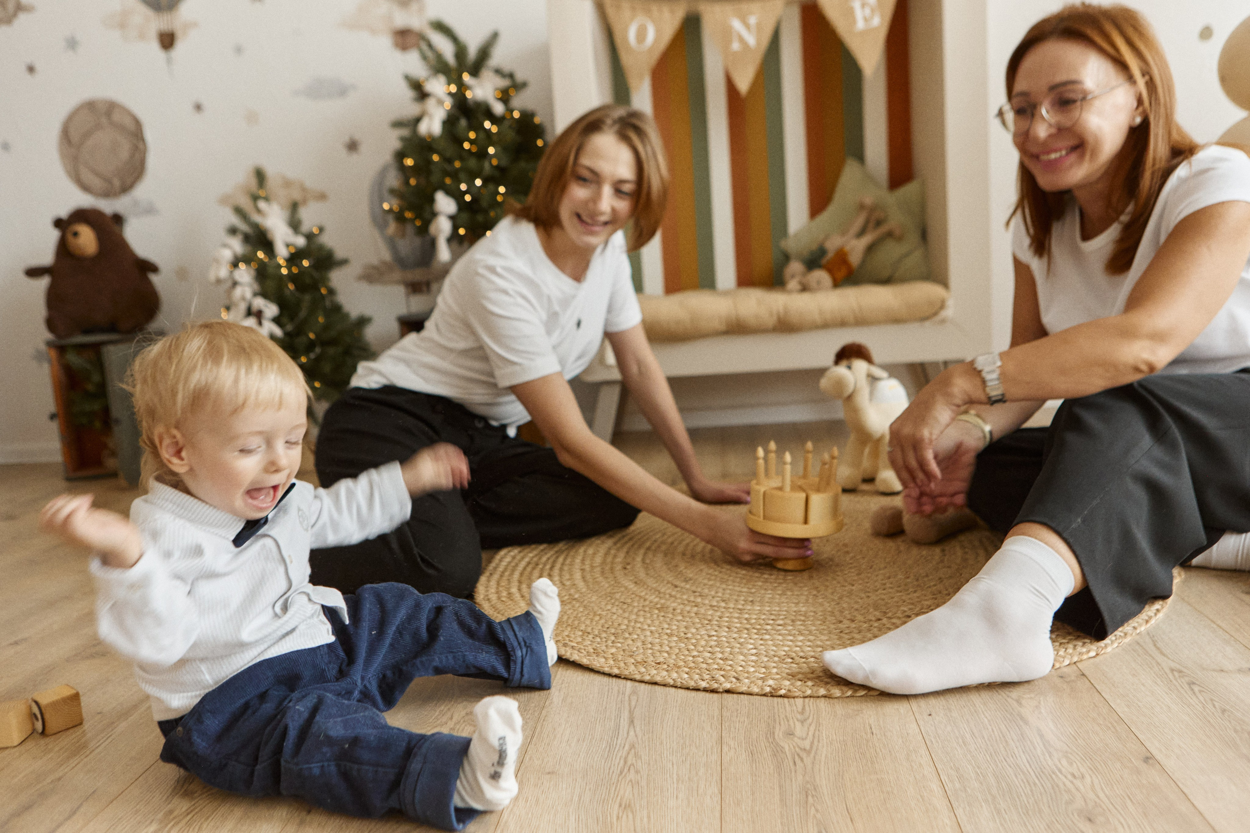 семейная фотосессия, фотограф Москва, фотограф в Москве, фотосессия с детьми, семейная фотосессия в студии, фотосессия на день рожденья, семейный фотограф, фотосессия в подарок, часовая фотосессия, идеи для семейной фотосессии, позы для семейной фотосессии, образ для семейной фотосессии, стилизация семейной фотосессии, семейная фотосессия в студии, семейная фотосессия на улице, фотосессия в студии с детьми, новогодняя фотосессия