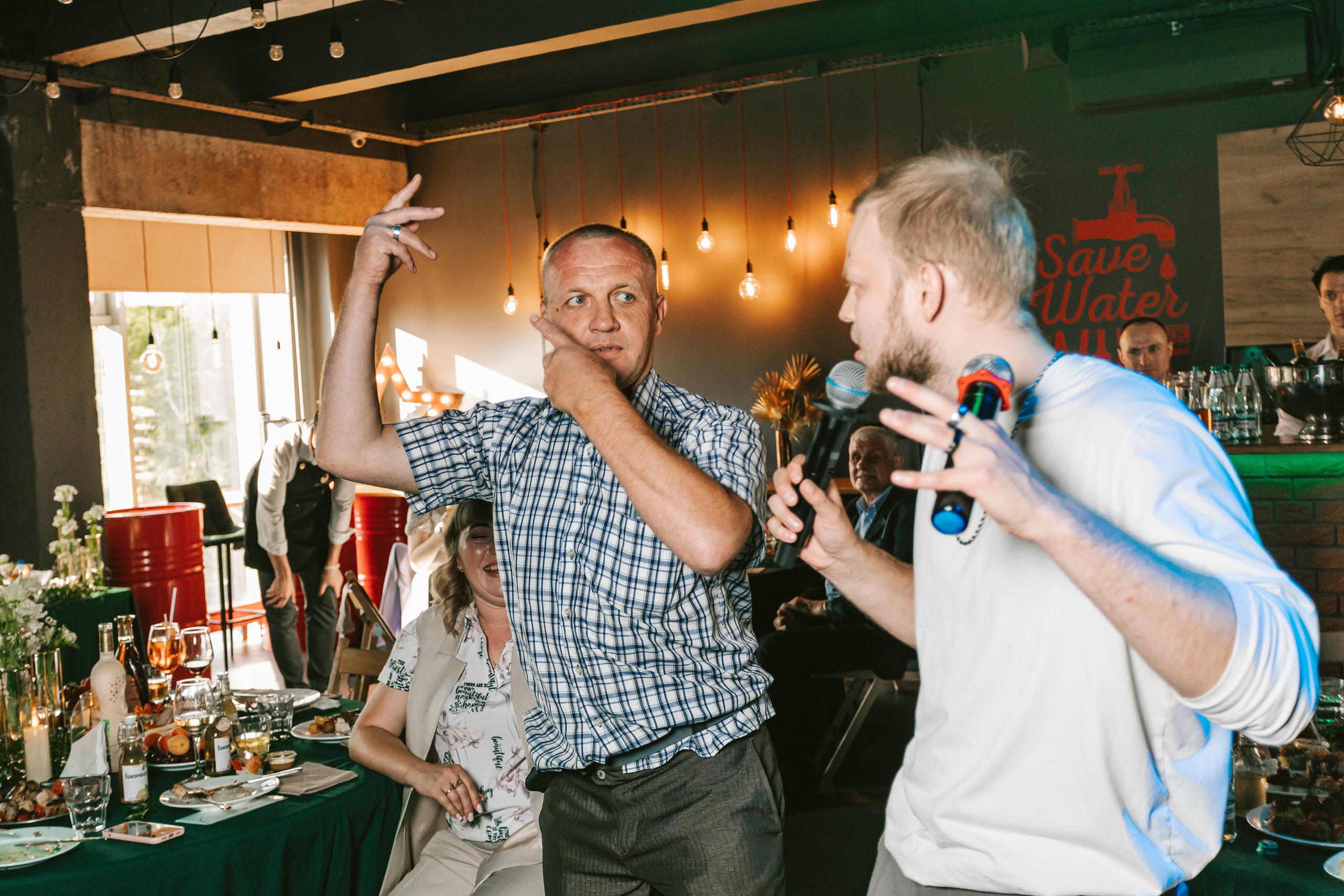 С ЛЮБОВЬЮ, ТИНДЕР