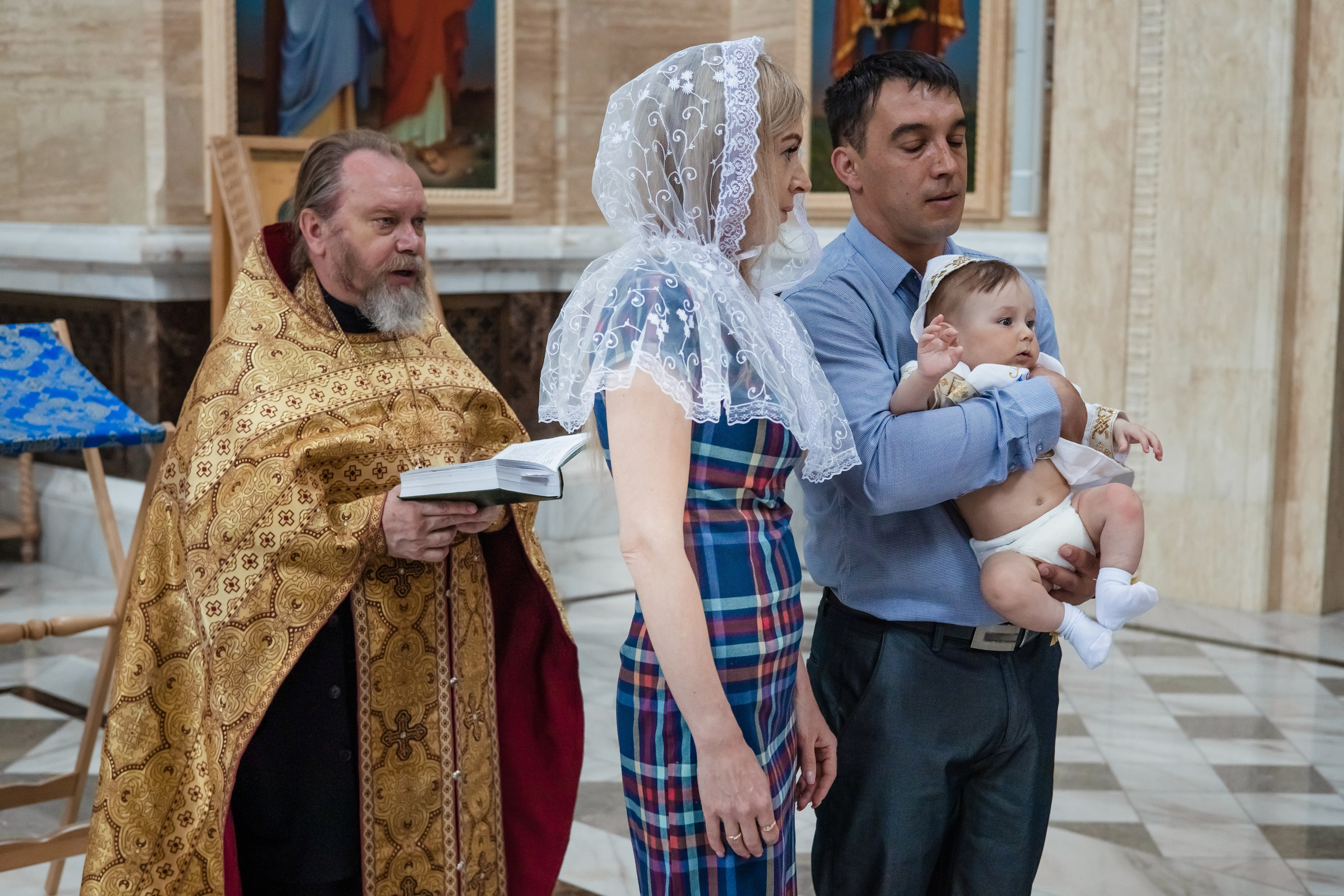 Таинство крещения. Фотограф Newborn, семейный фотограф во Владивостоке Ольга Казакова