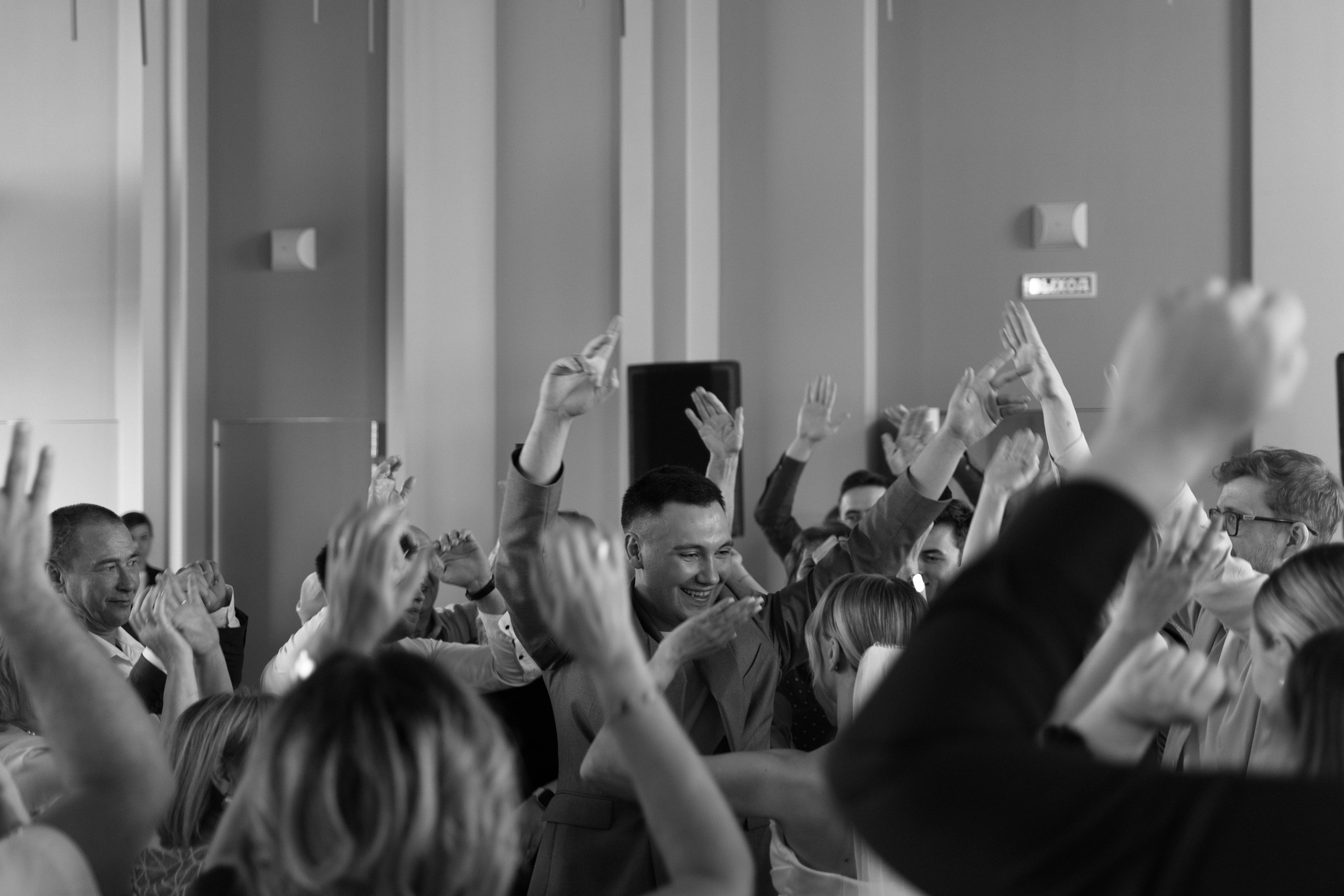 Денис и Виолетта. Свадебный фотограф Анастасия Хабарова в Новоуральске и Екатеринбурге