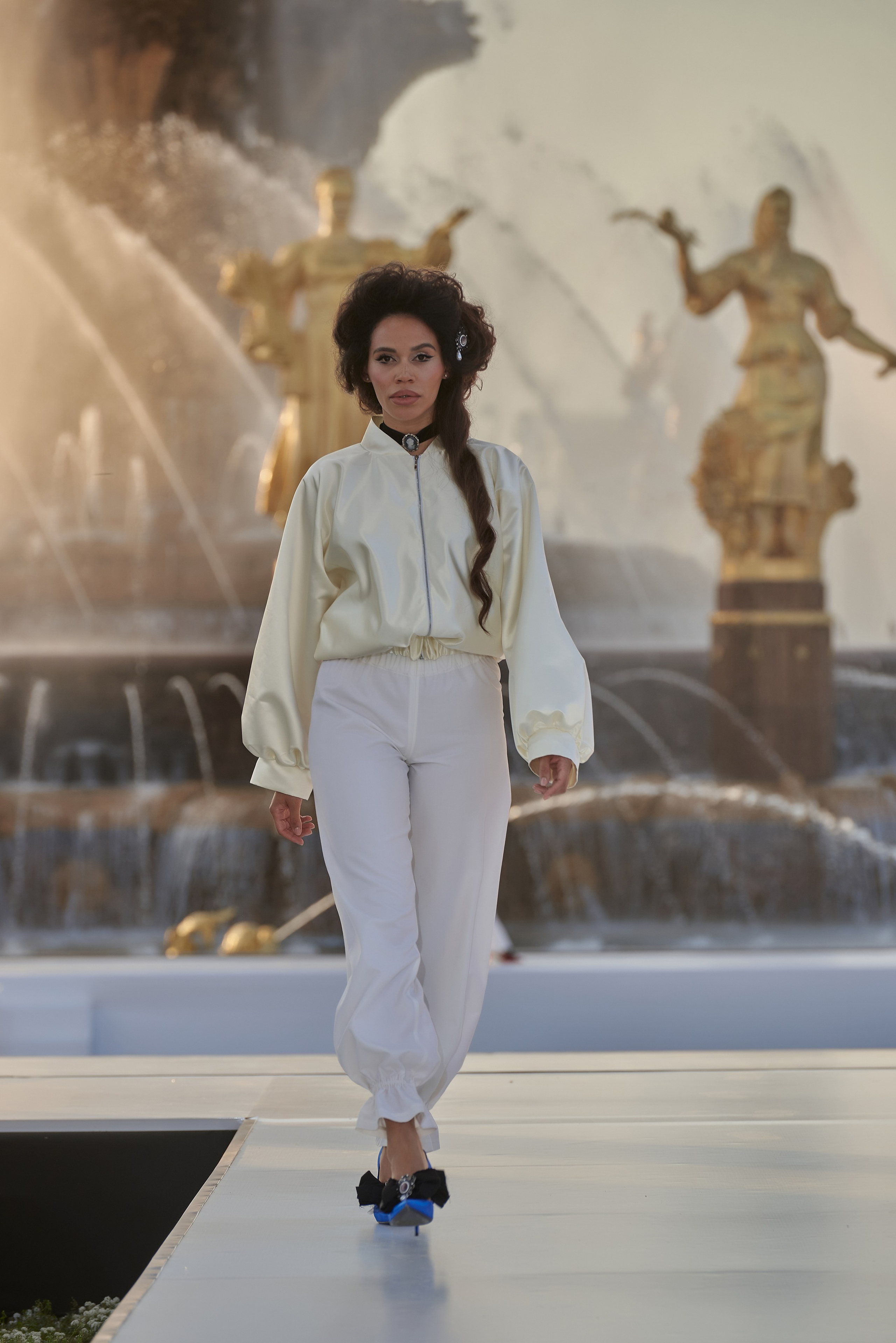 Показ ALENA COJOCARU MFW2025. Наталия Дианова — фотограф для брендов и экспертов в Москве