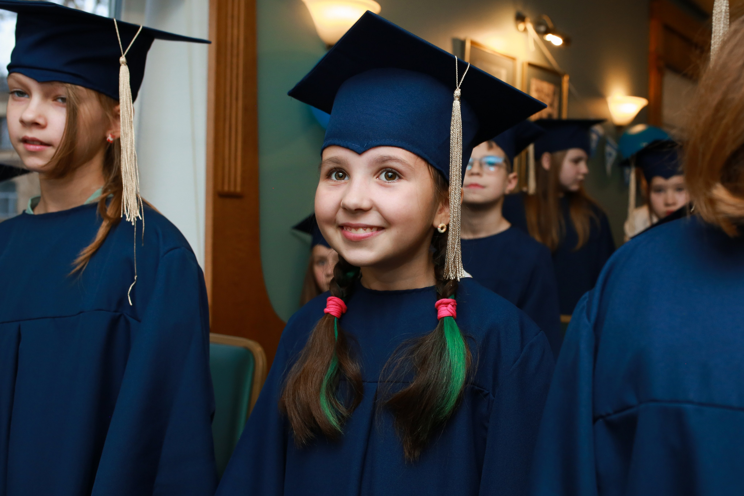 Церемония вручения сертификатов Cambridge. Репортажный и портретный фотограф Полина Ершова