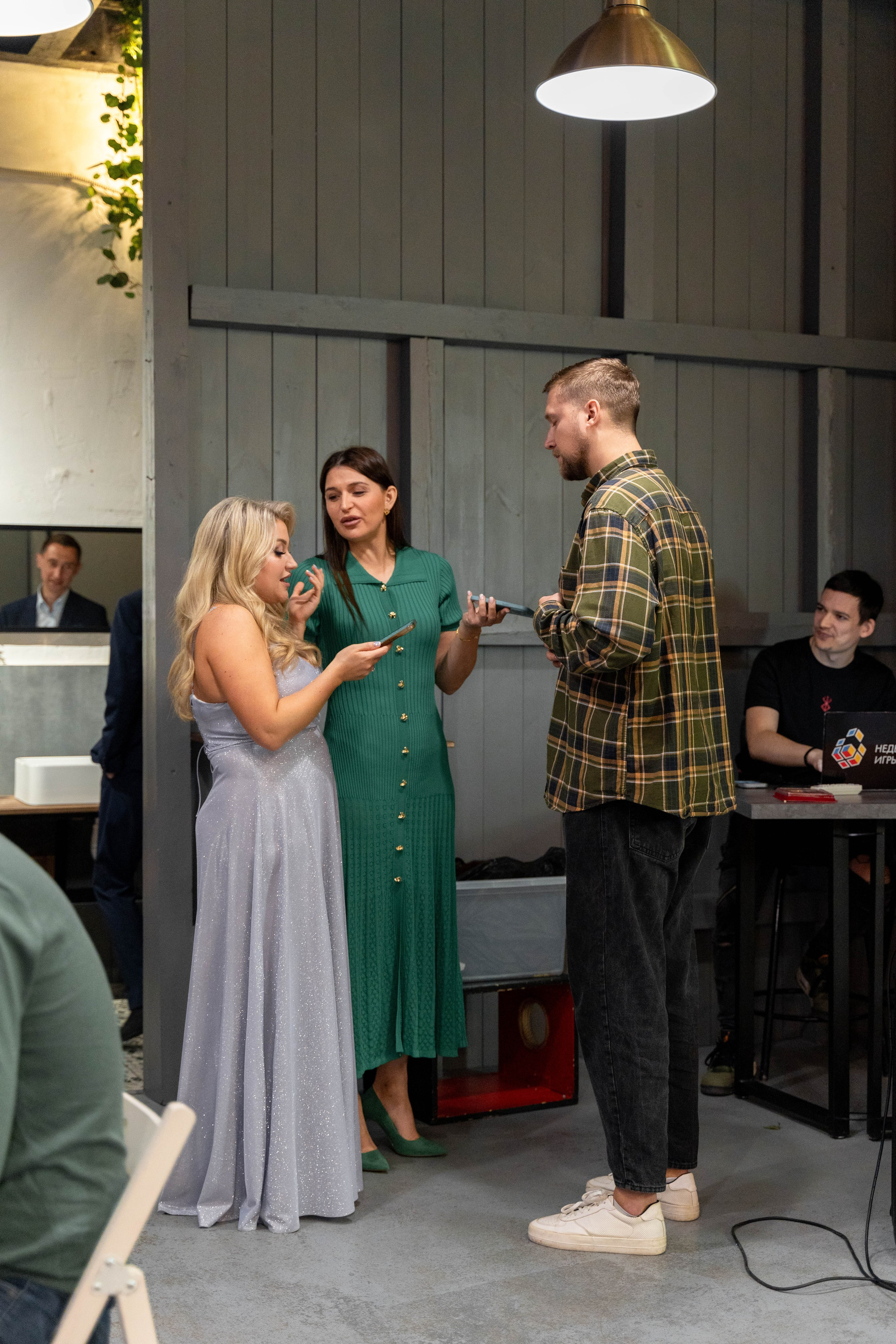 Роскошное 30летие. ALISON FILMS