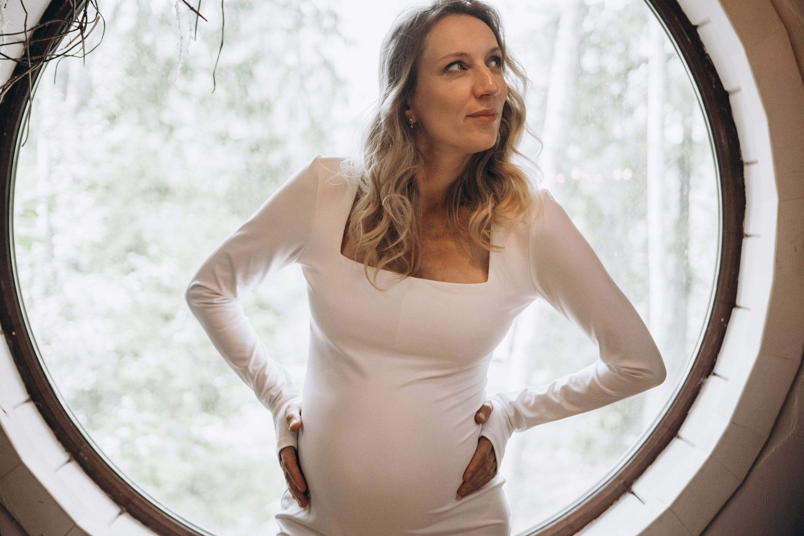 На заброшенном чердаке. Гаврилова Настя семейный фотограф lifestyle в Москве