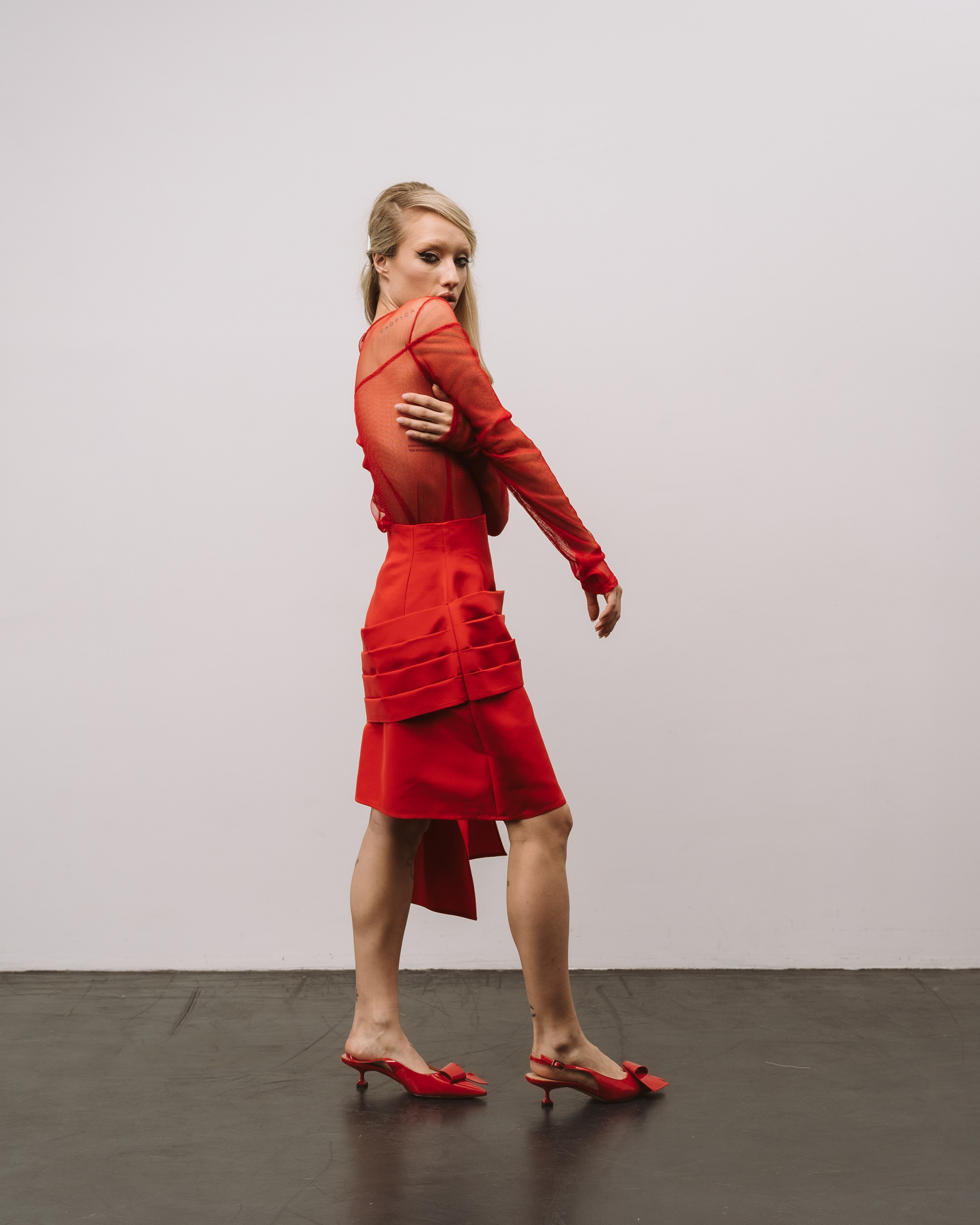 ZO: YOUR INNER PRINCESS. TUTSARKIS — Art Director | Stylist | Photographer