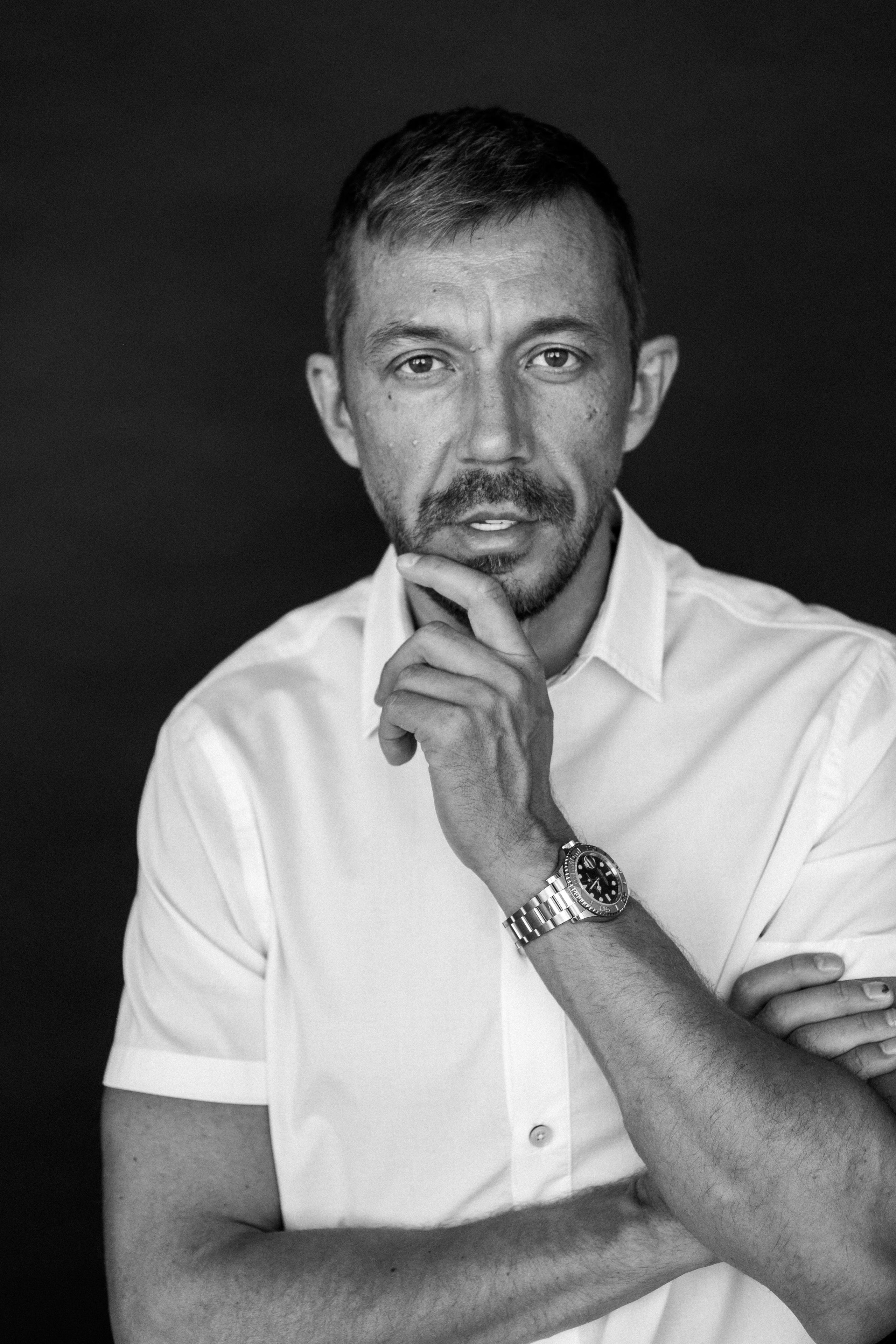 Фотосессия мужчины для экспертного блога