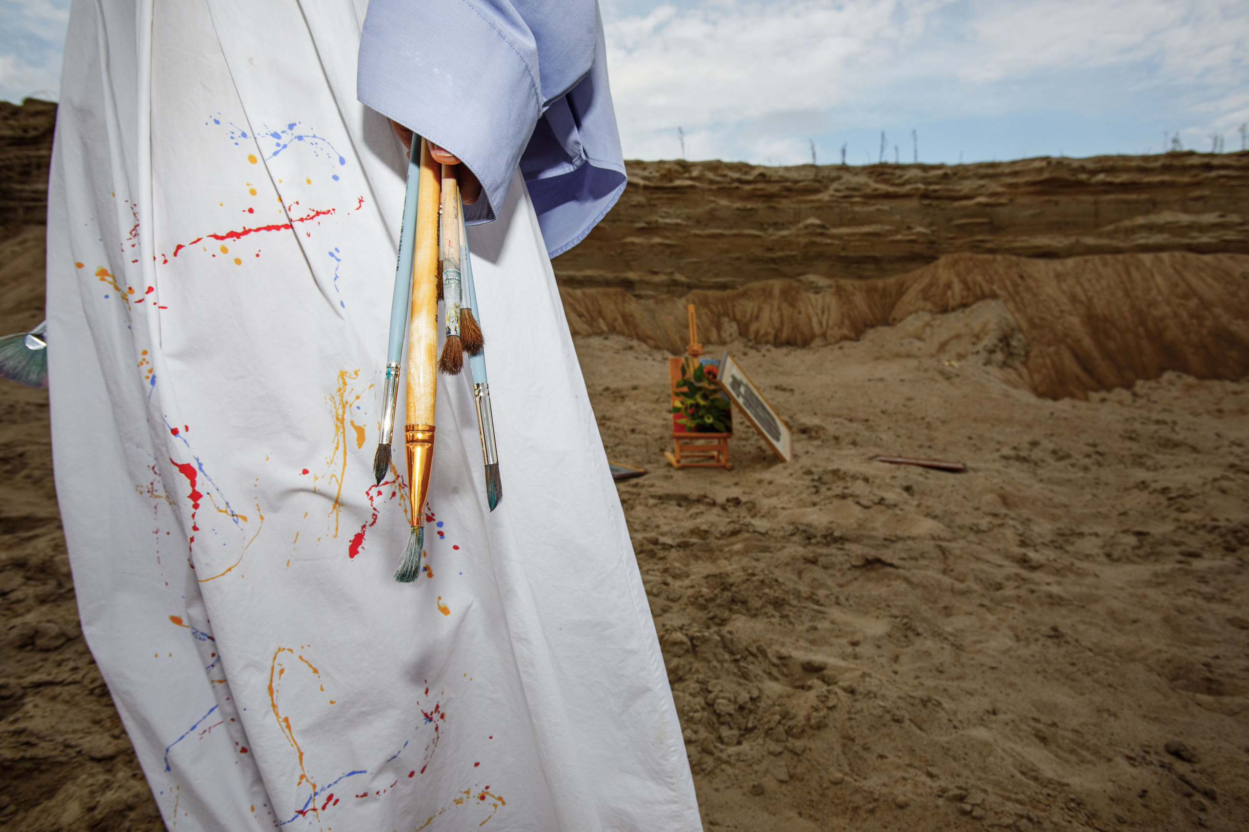 Художник в песках. Фотограф Екатерина Козловская