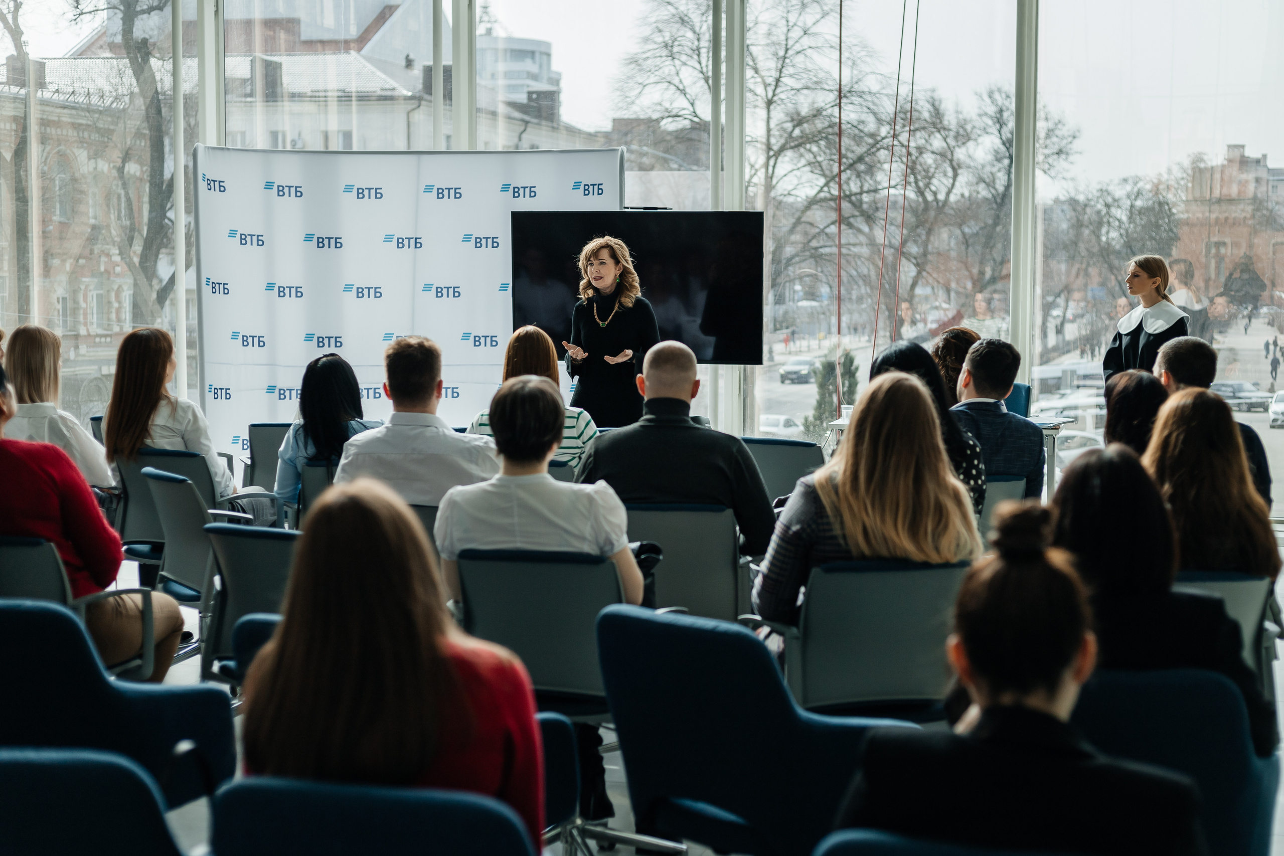 Конференция Дон-МТ. Фотограф Ростов-на-Дону. Репортажный фотограф в городе Ростов-на-Дону Даниил Молодовский
