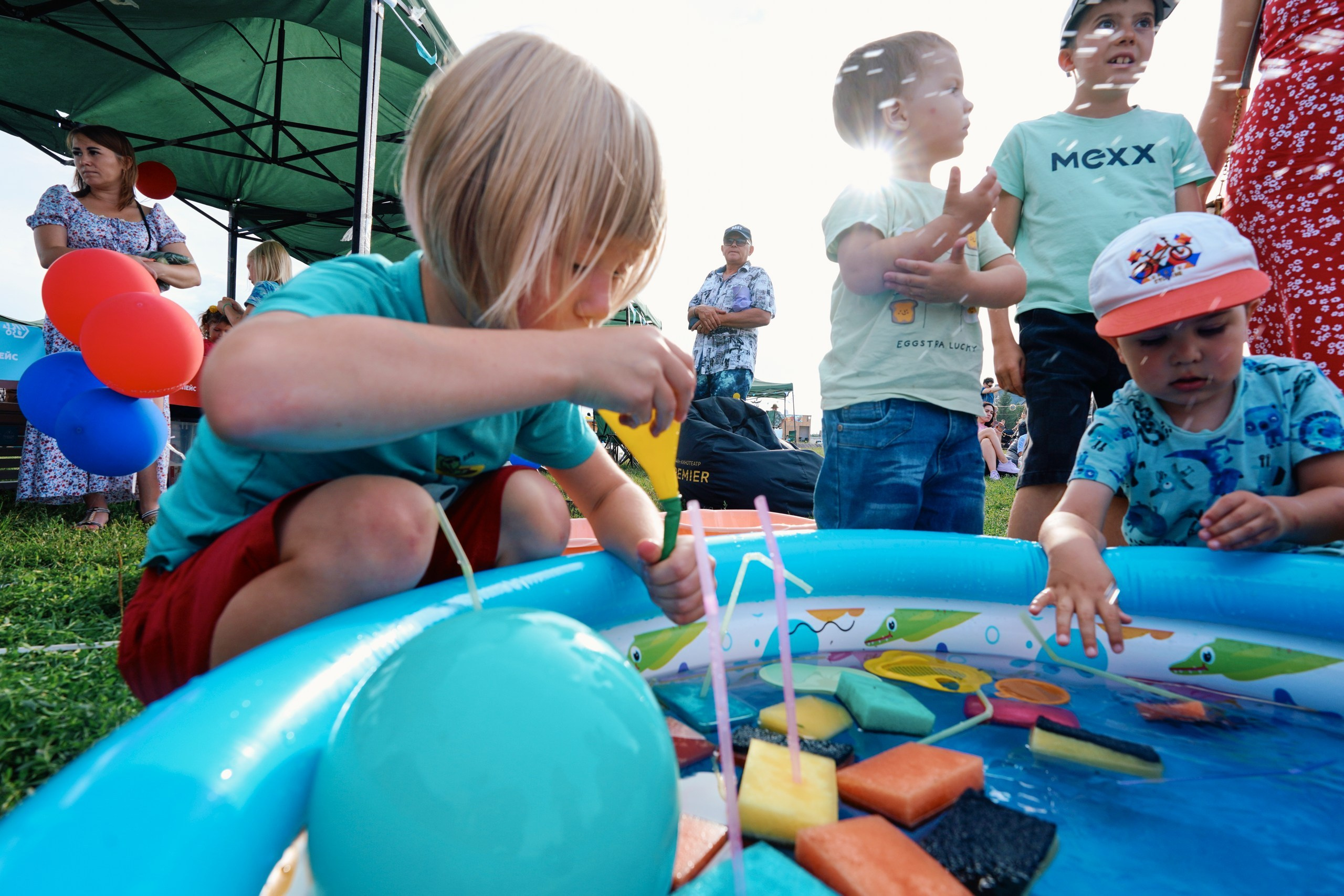 Пляжный маркет 2024, г. Лаишево. Фотограф Казань