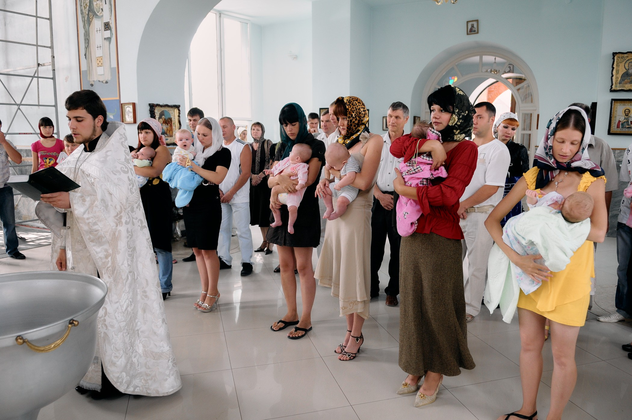 Фотосъёмки в храме. Юрий Березнюк. Фотограф в Новороссийске. Фотожурналистика