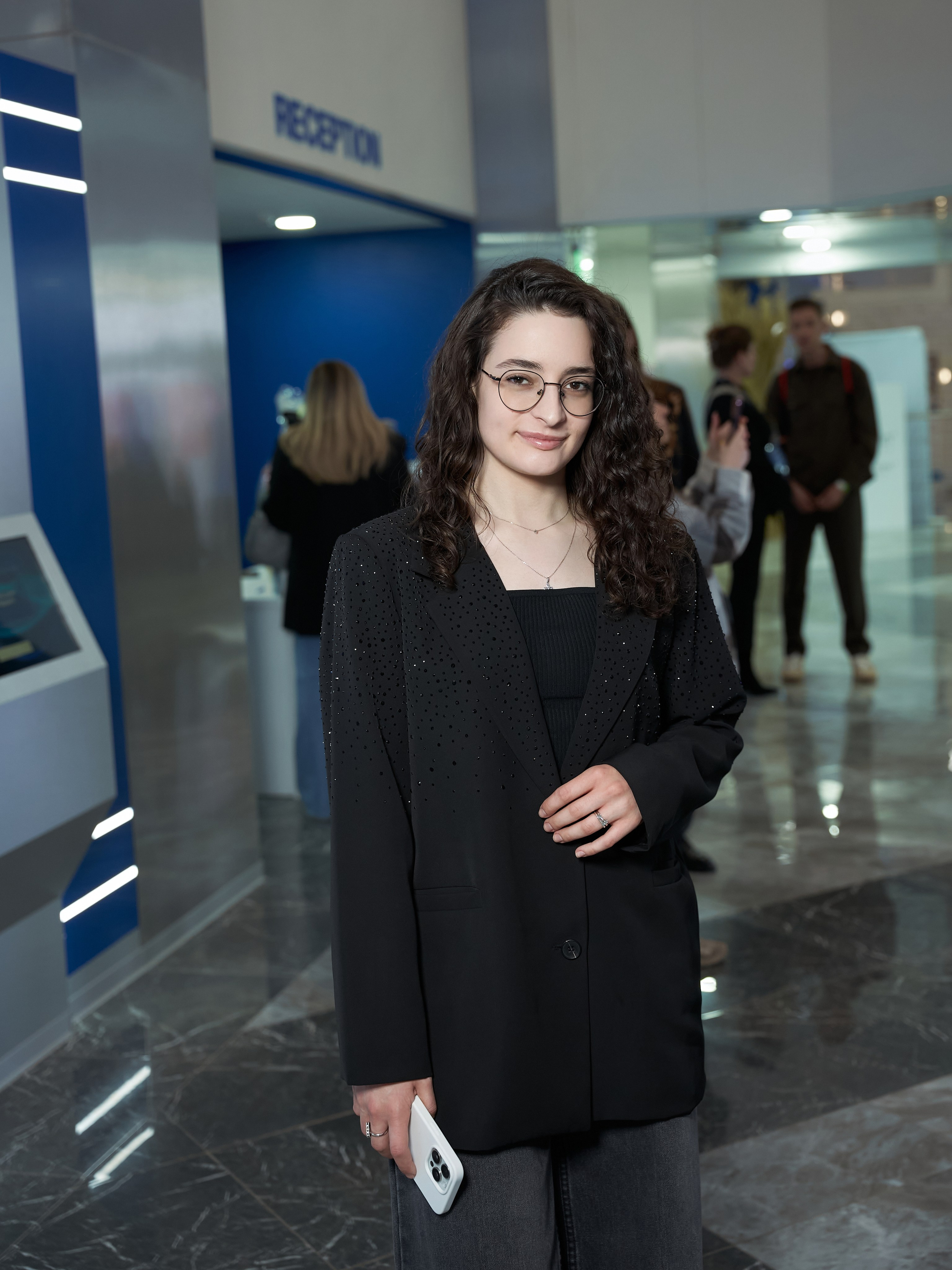 СЛУШАТЕЛИ. PRO-AGELESS