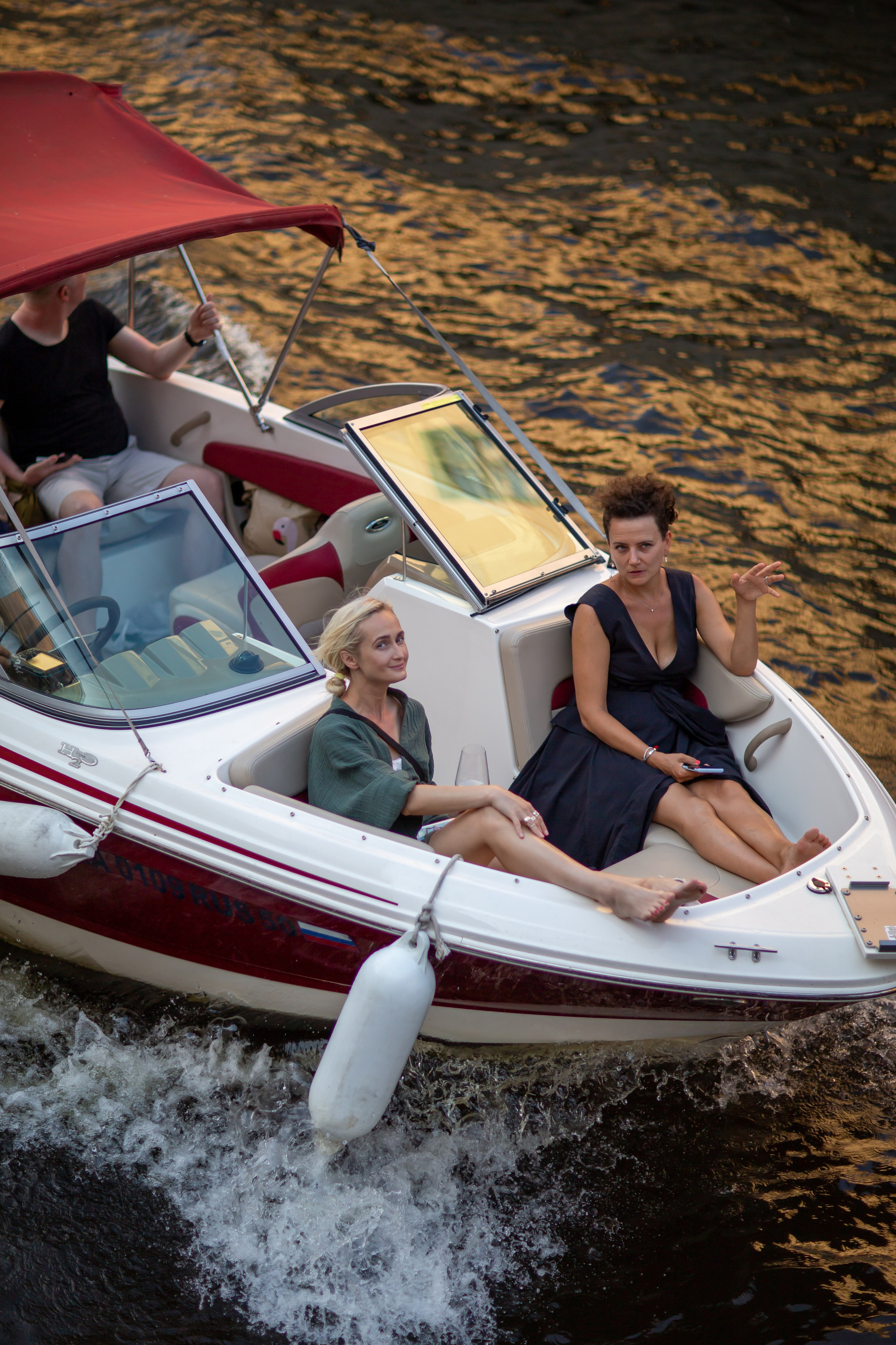 Люди. Макс По — фото и видео съемки любого формата