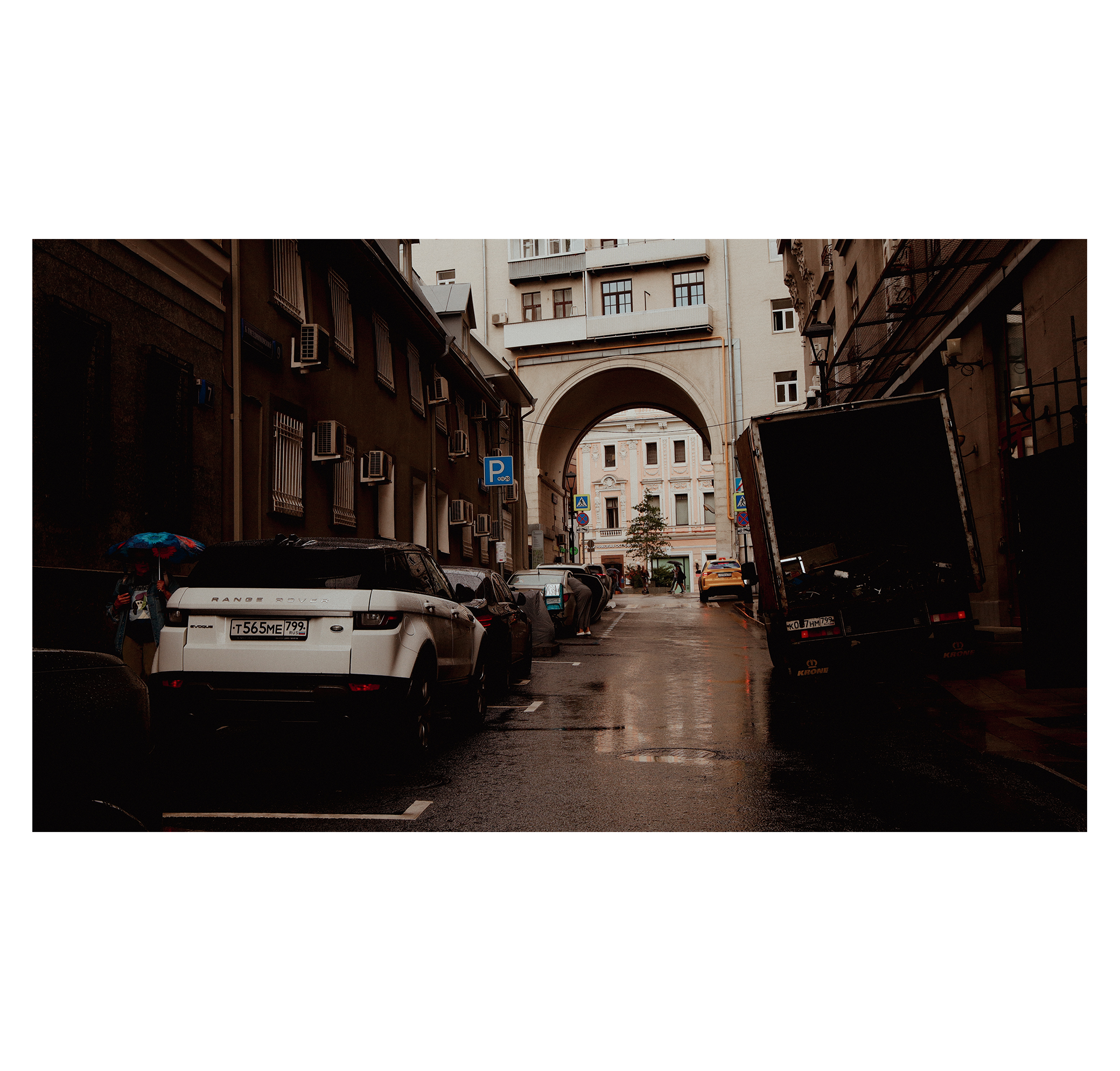 MOSCOW TAPE. Фотограф/дизайнер в Екатеринбурге Хитрый Дмитрий