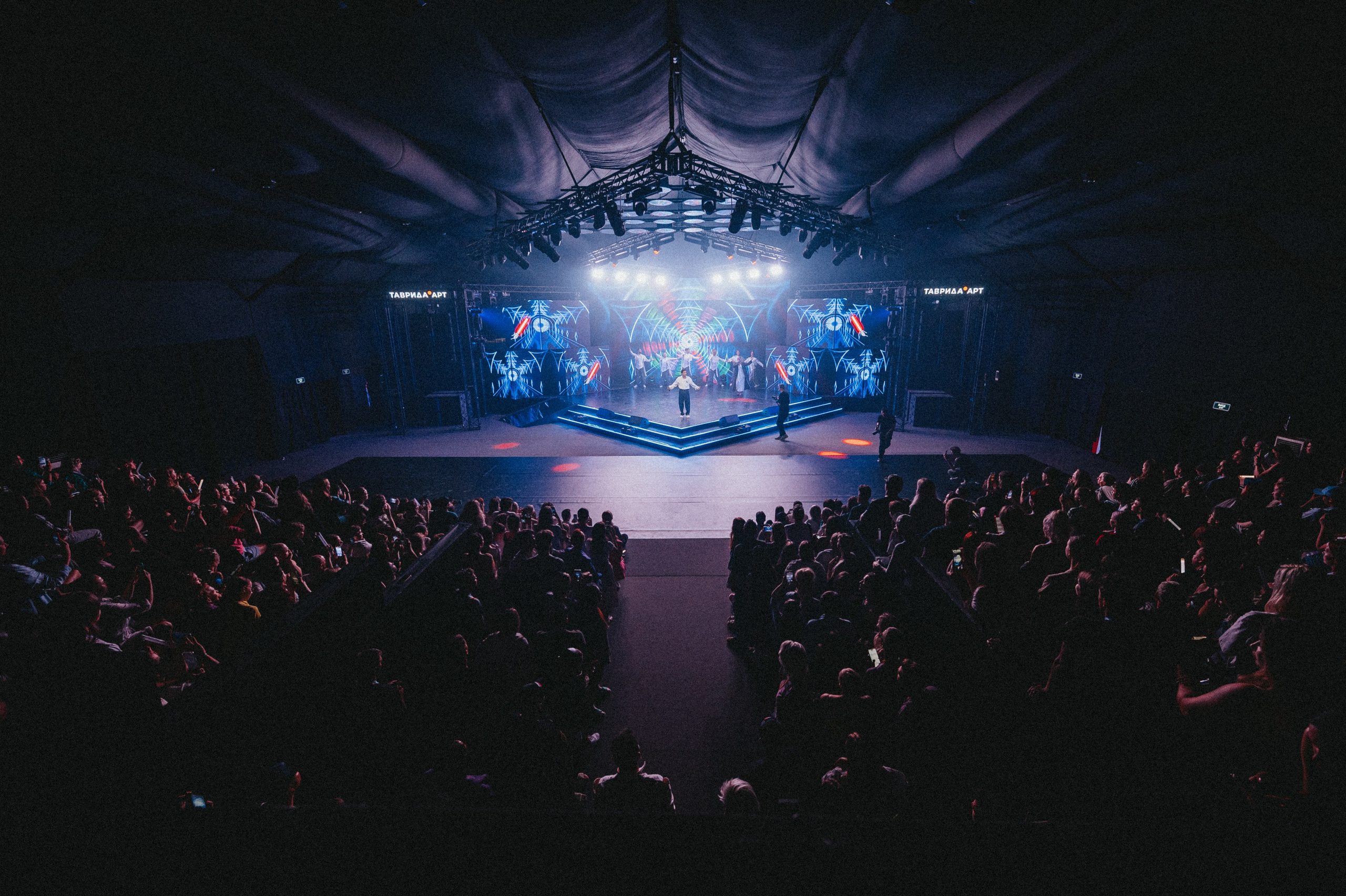 Фотограф Скилков Дмитрий - событийная концертная съемка в Ростове-на-Дону