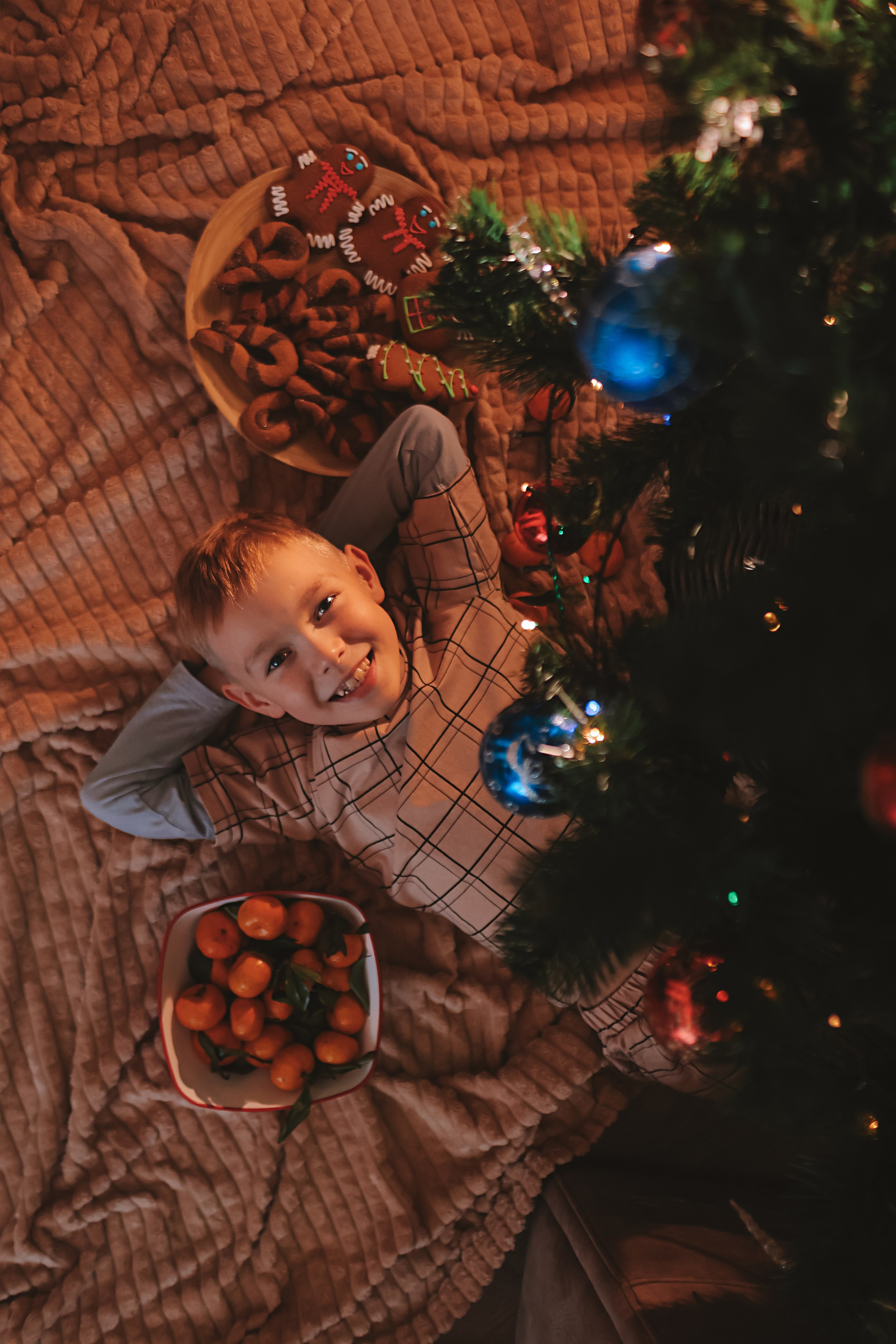 Дома. Семейный фотограф Тюмень, фотограф на роды Салмина Мария