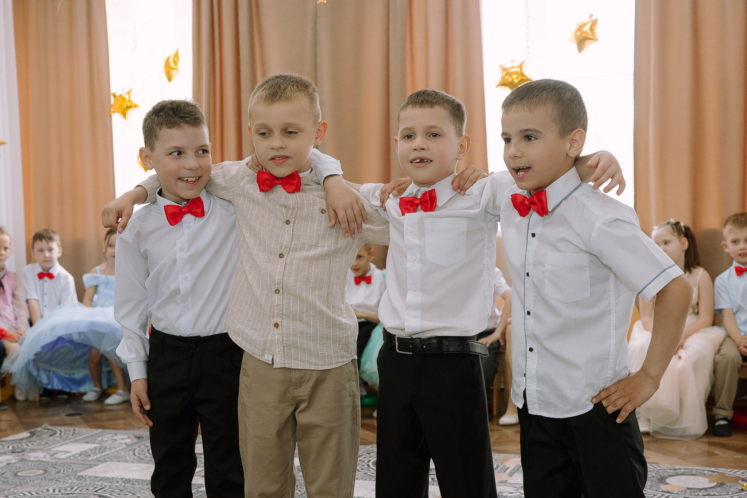 Выпускной в ДС 26. Выпускные альбомы Натальи Бутко: Новороссийск, Анапа, Геленджик