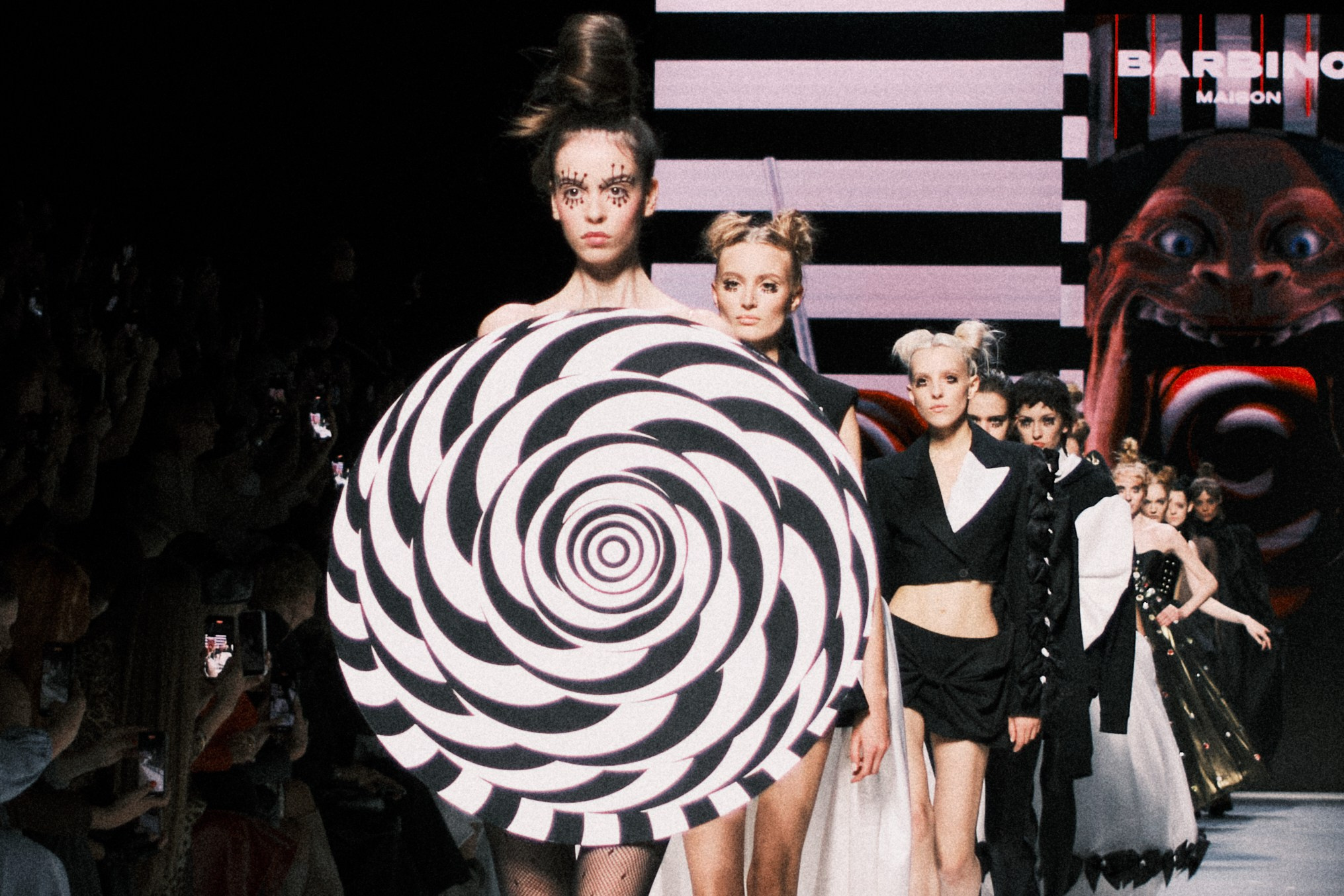 Moscow Fashion Week — Barbino Maison. Профессиональный фотограф в Москве Павел Жданов