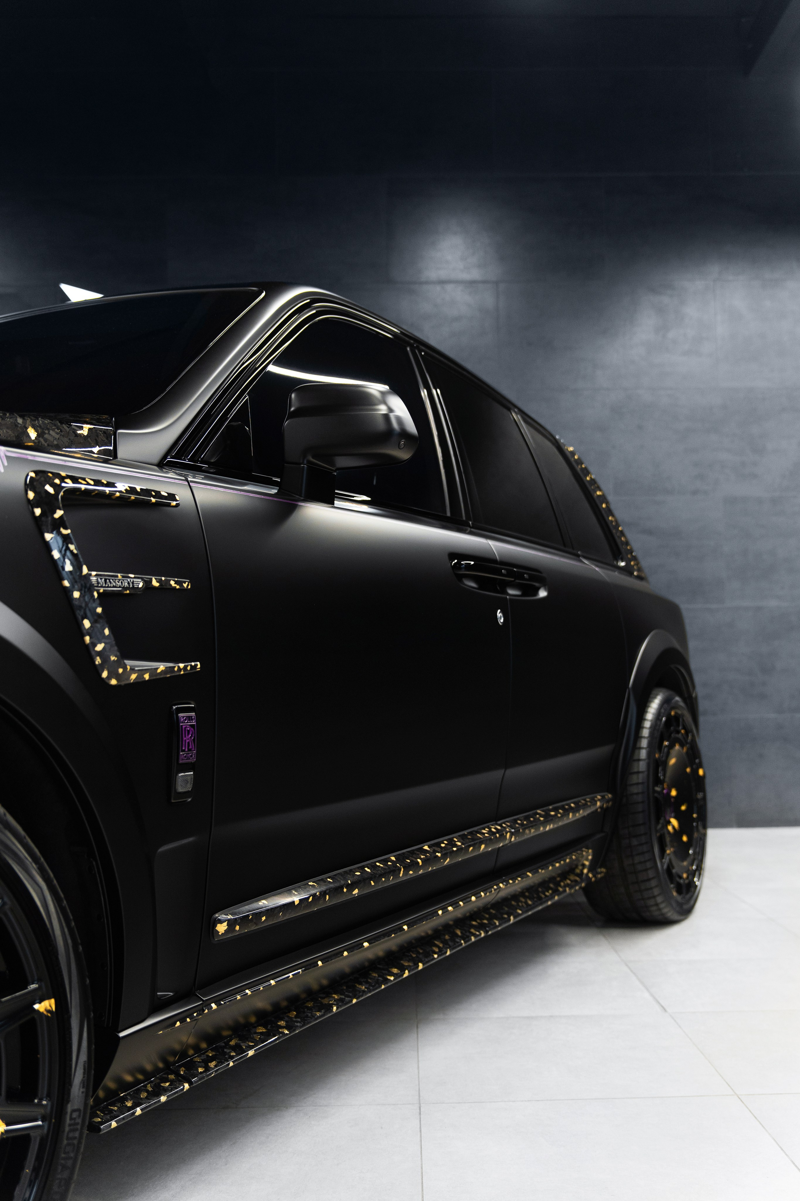 Rolls-Royce Cullinan Mansory. Автомобильный фотограф Светлана Усова