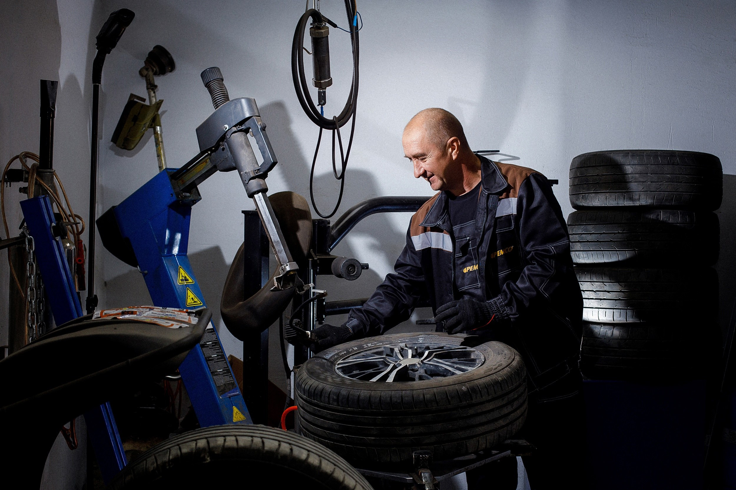 Для автосервиса. Свадебный фотограф, фотограф на крещение, фотограф на день рождения в Воронеже