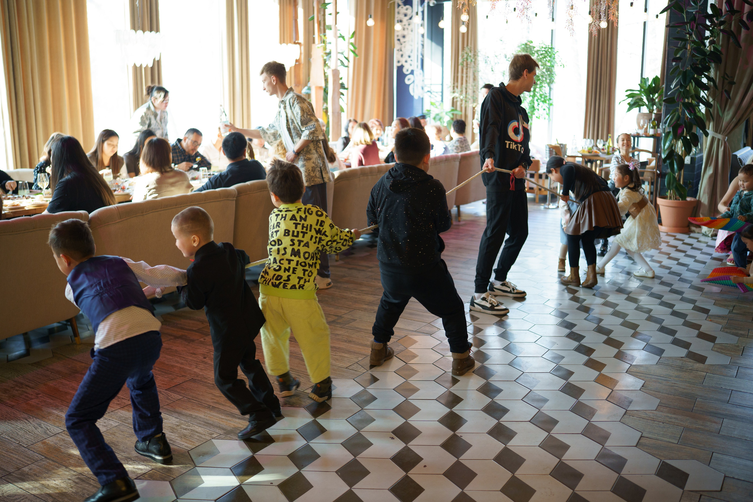 Амина — Тұсау кесер — 1 годик малышке