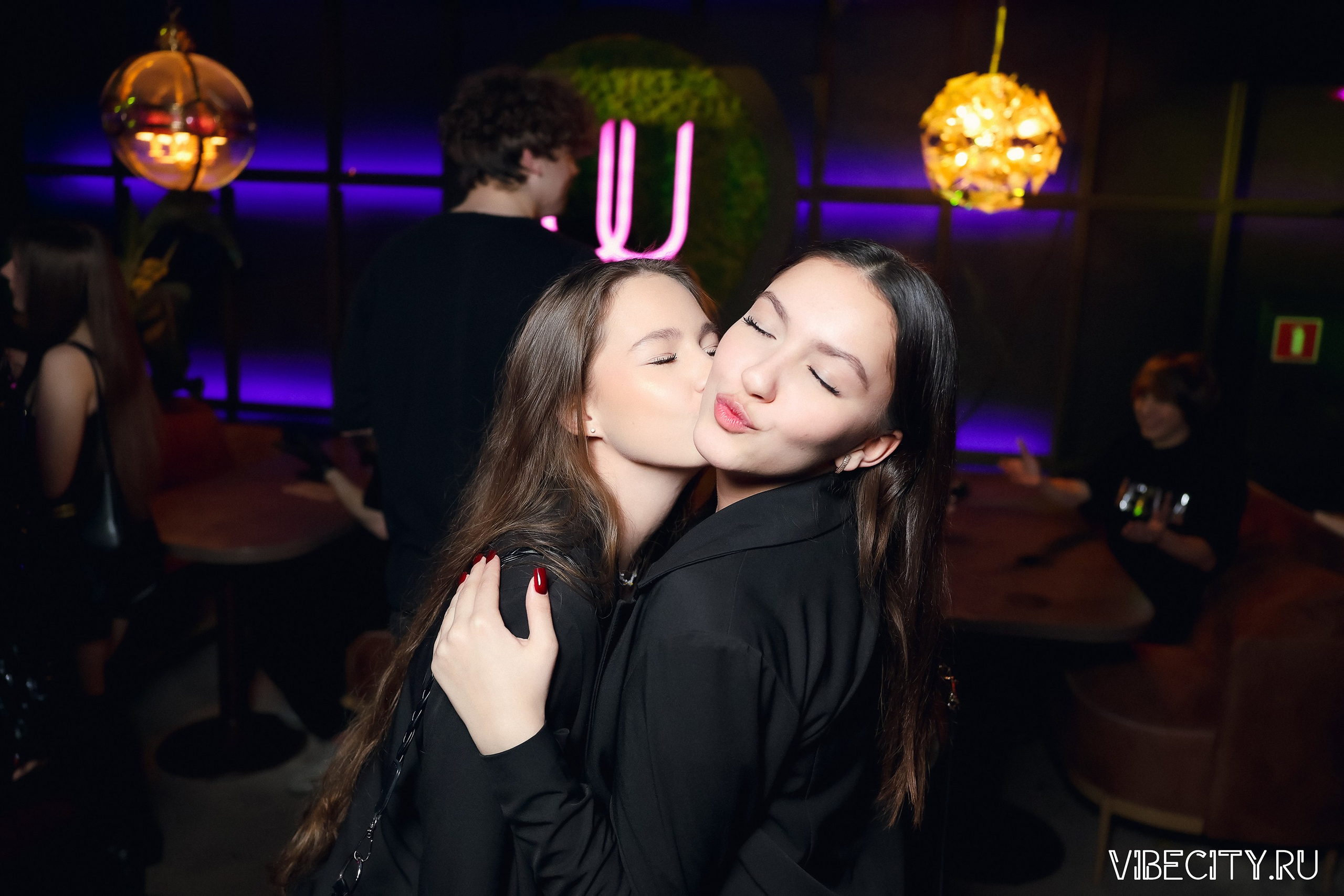 DOUBLE U. VIBECITY.RU Вайб Сити Ру Фоторепортажи Фотоотчеты Калининград