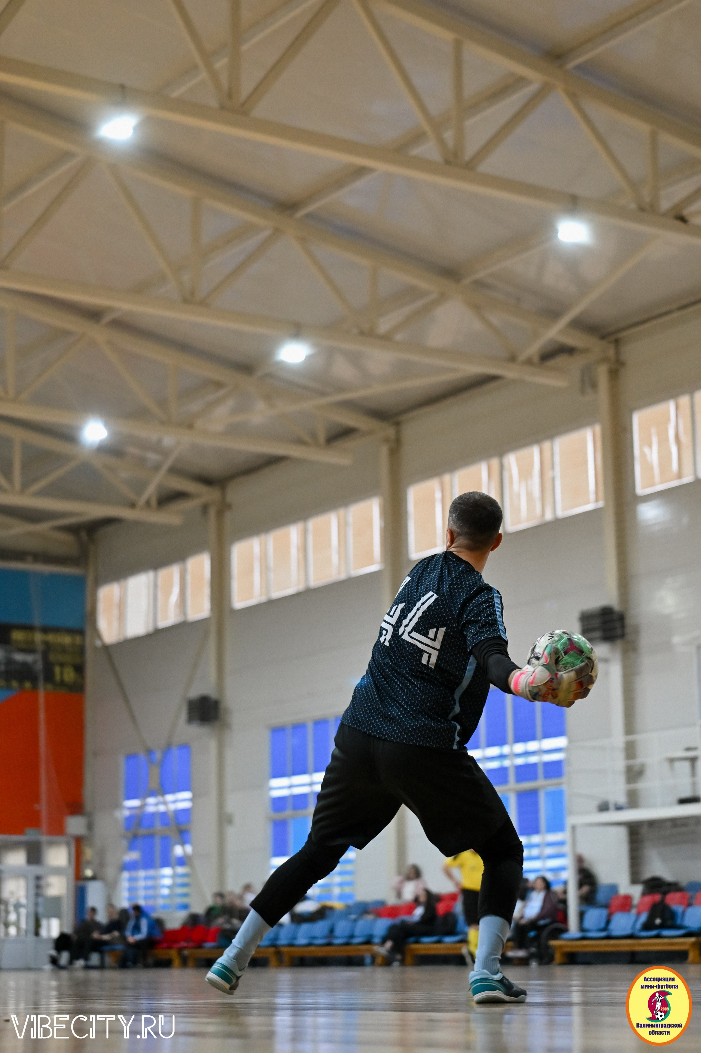 8 тур Корпоративной Бизнес-Лиги по футзалу. VIBECITY.RU Вайб Сити Ру Фоторепортажи Фотоотчеты Калининград