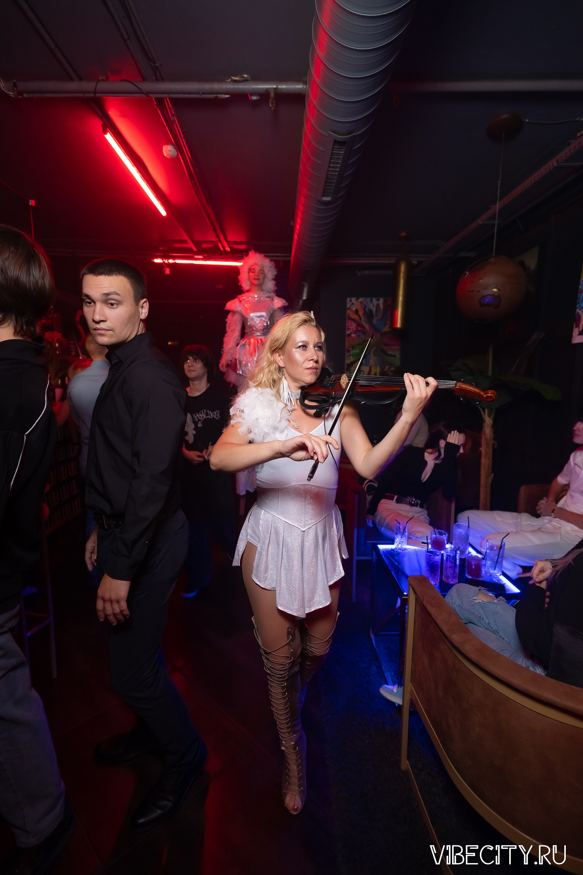 DOUBLE U. VIBECITY.RU Вайб Сити Ру Фоторепортажи Фотоотчеты Калининград