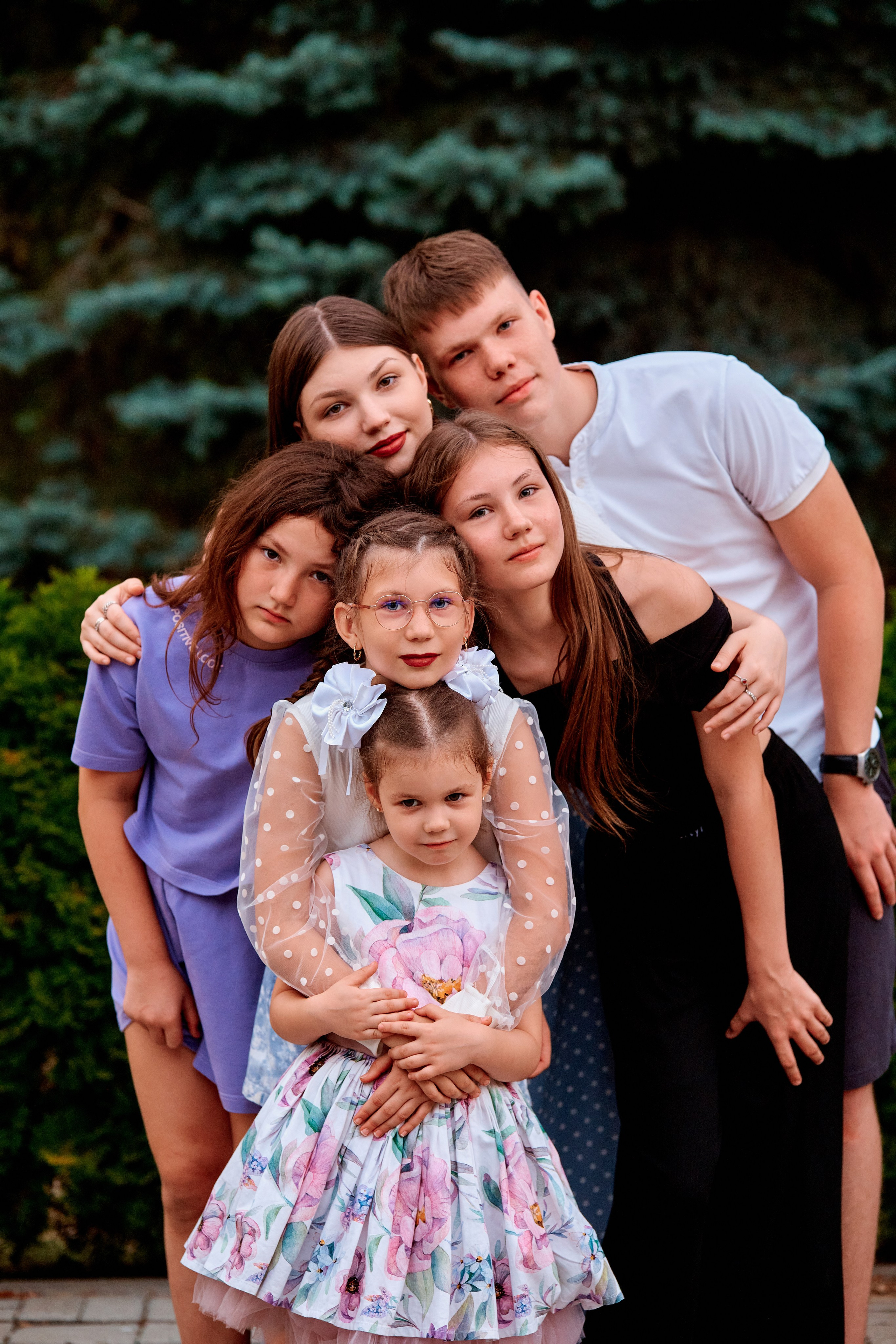Семейная фотосессия с внуками в парке. Фотограф Таганрог Анна Трайжон