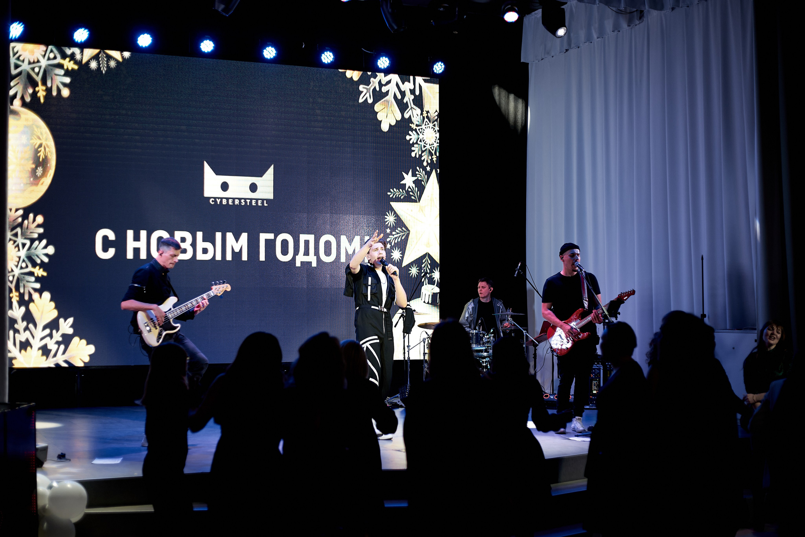 Корпоратив. Александр и Евгения Фокины — фотограф Екатеринбург, Первоуральск