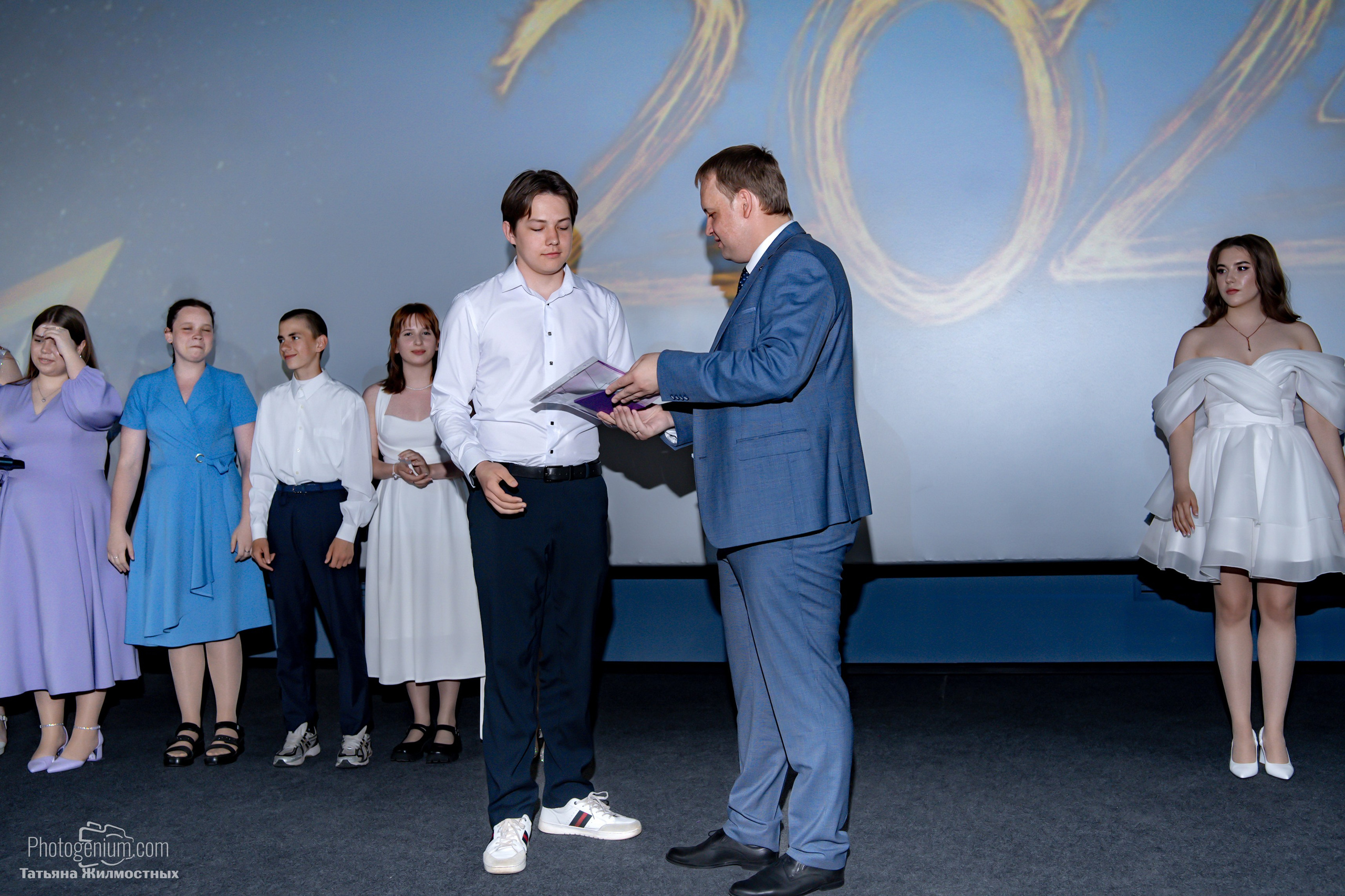 Выпускной 9"Д» класс школа № 35. Фотограф Нижний Новгород Татьяна Кейод