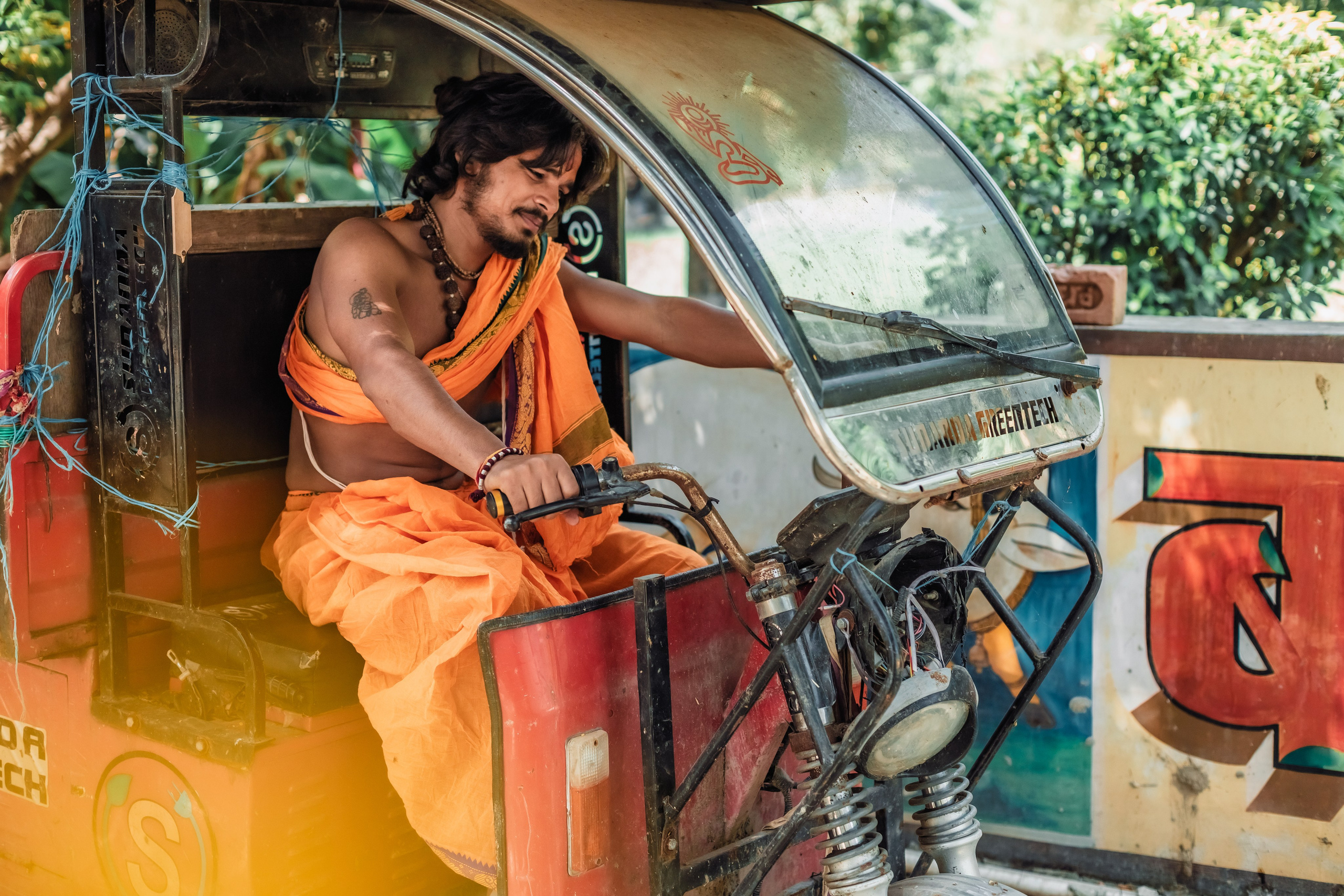 Devraha baba ji ashram life 2025. Mariam Bagdasaryan