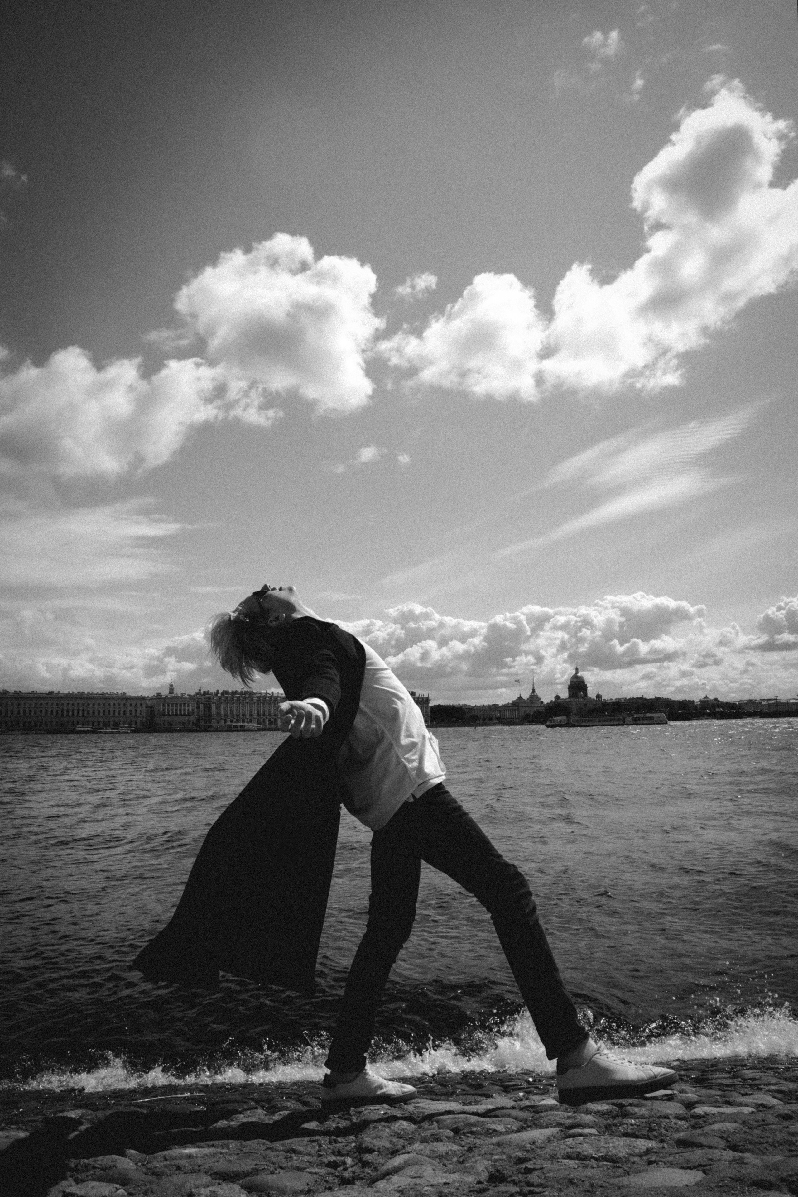 Серый-самый яркий цвет. Портретный и уличный фотограф в Санкт-Петербурге Сергей Кутьин