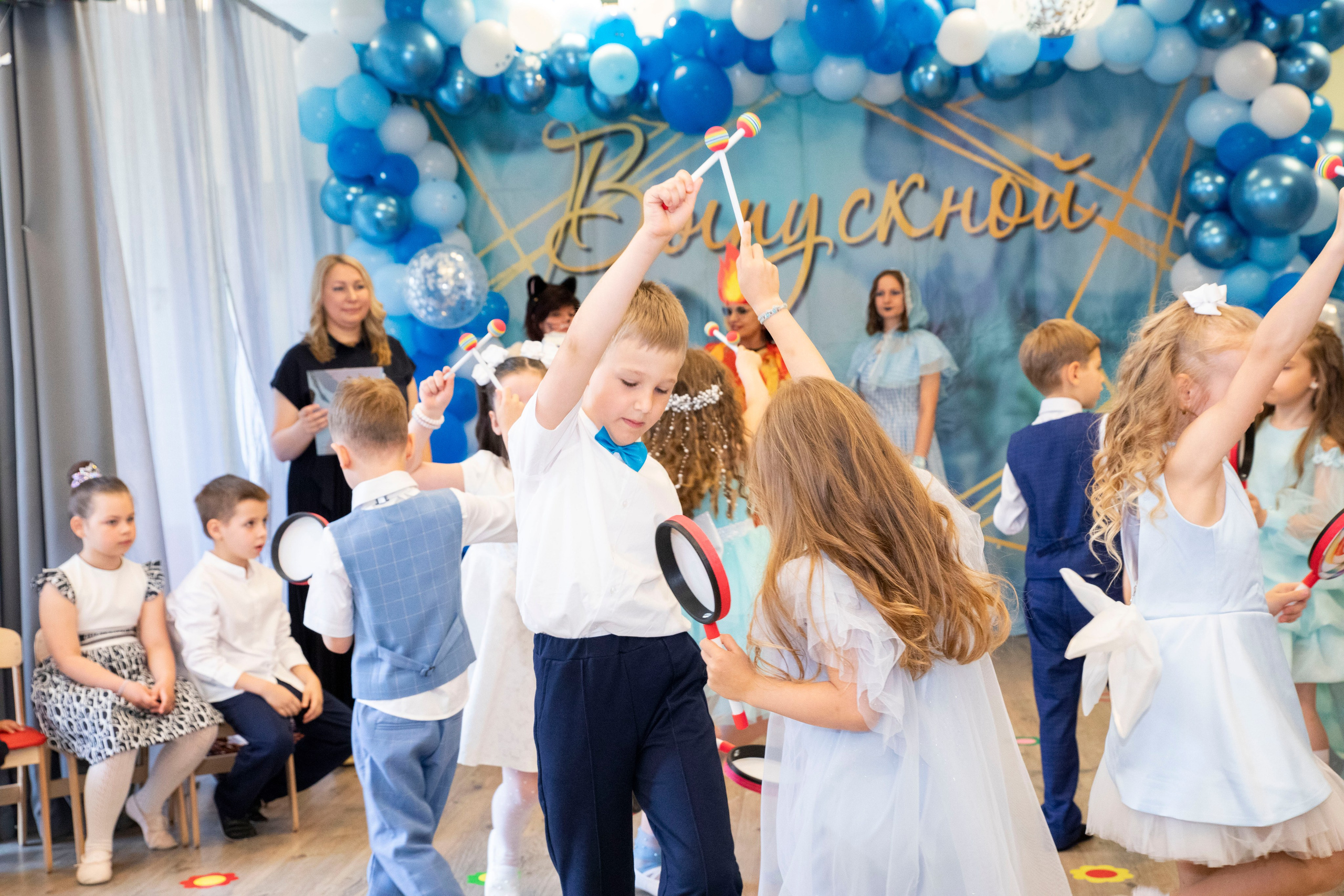 Выпускной 2026 Группа «Капельки», Детский сад № 727. Профессиональный фотограф в Москве | Заказать фотосессию и съемку