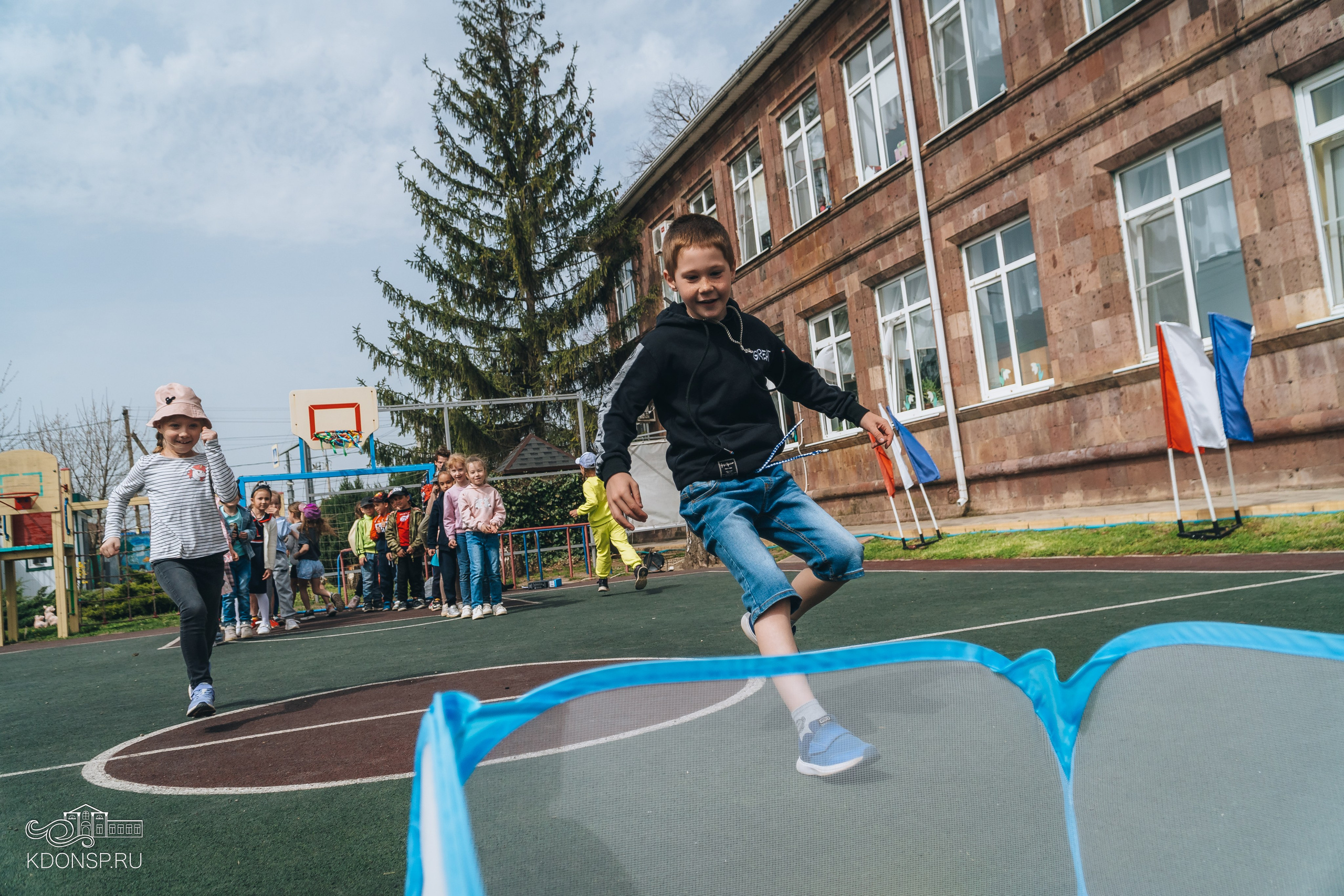 «В гостях у Лукоморья». Новотитаровский Дом культуры