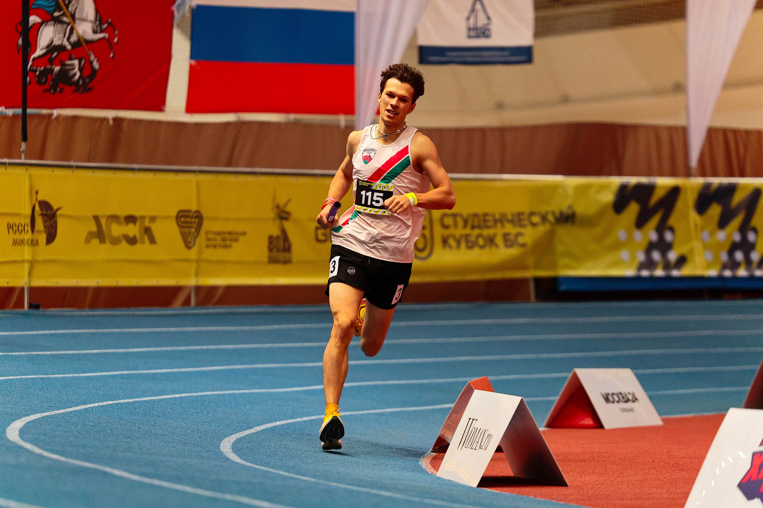 Студенческий кубок Бегового сообщества 1 этап. 2025. Спортивный фотограф в Санкт-Петербурге Илья Vacool