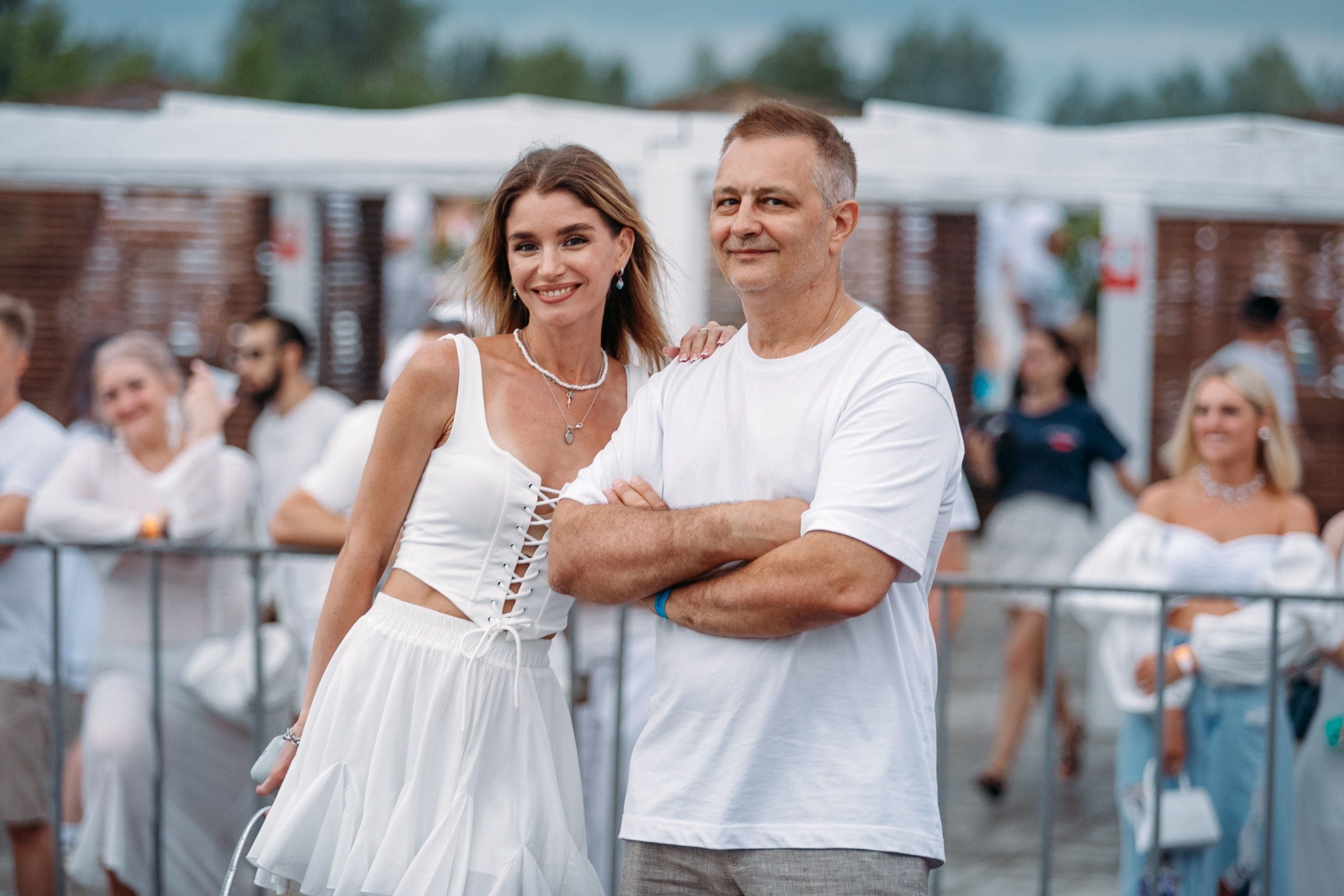 White Party @ Бархат парк. Репортажный фотограф Максим Полянский. Москва, Санкт-Петербург, Красноярск