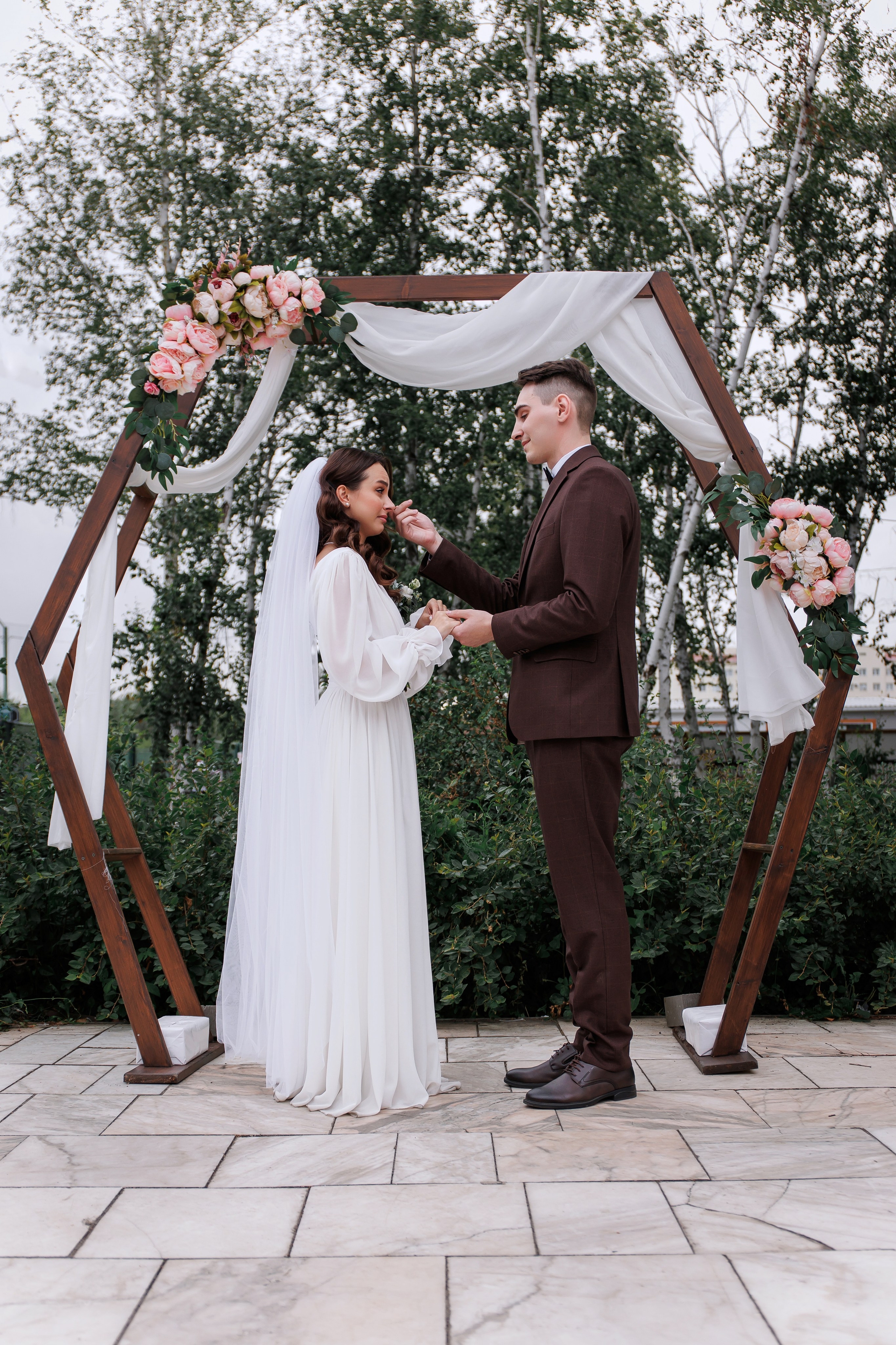 Екатерина и Денис. Свадебный фотограф в Омске Яна Савина