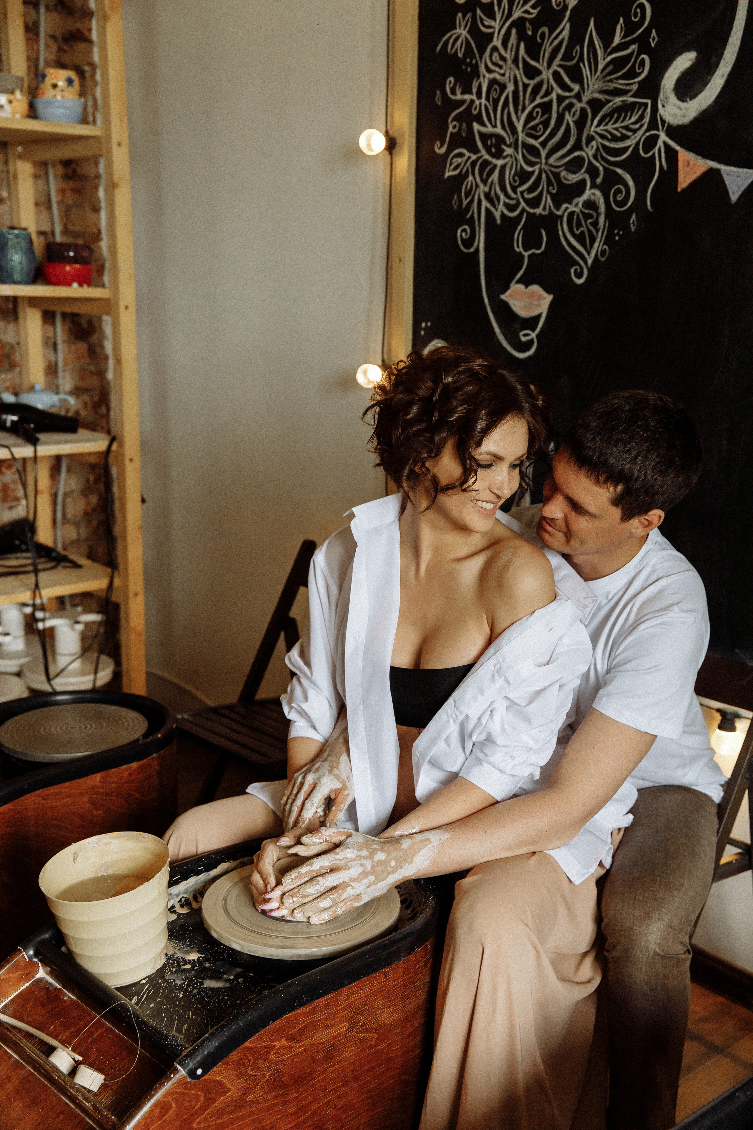 Фотосессия беременности в гончарной школе. Фотограф Норильск, Москва