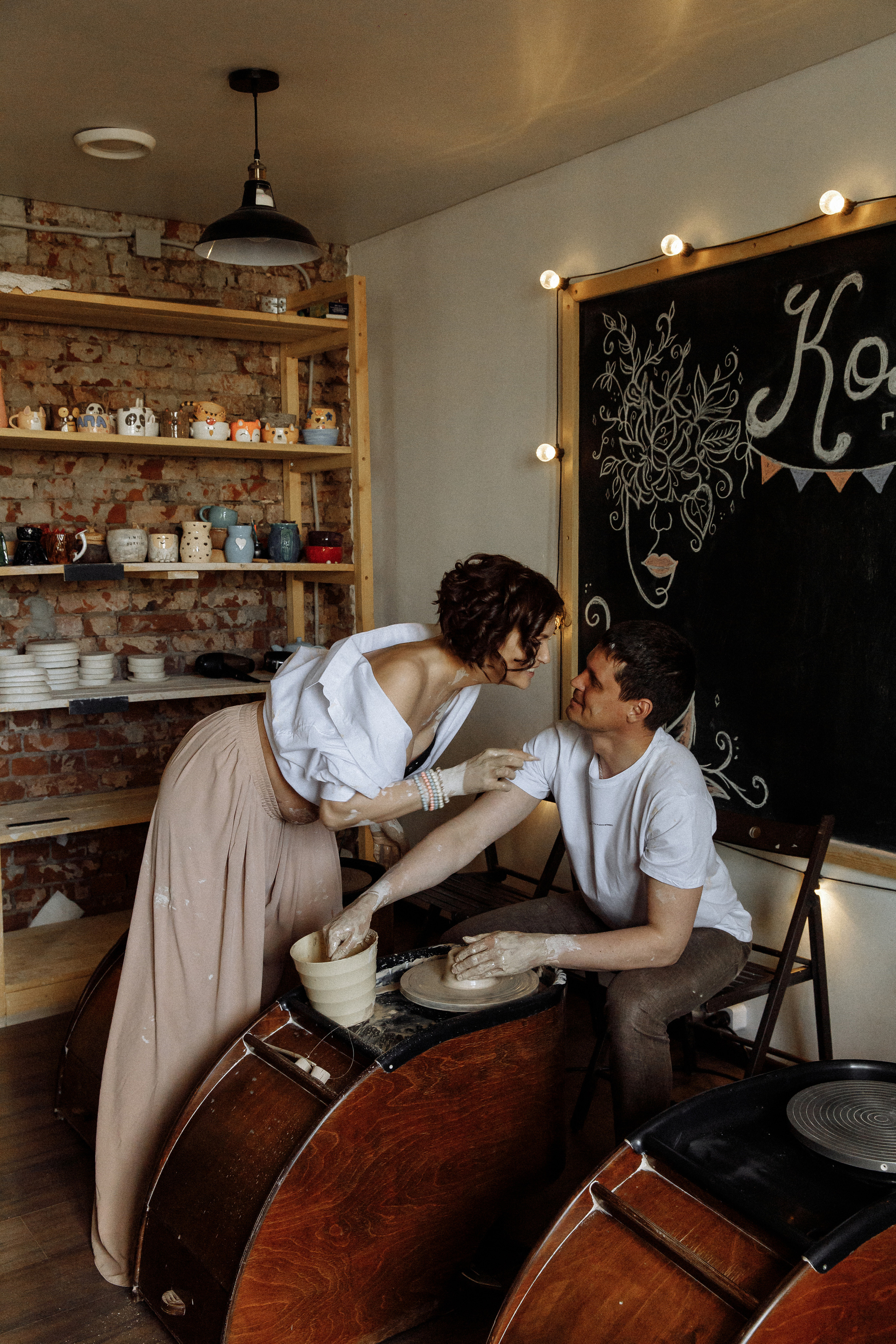 Фотосессия беременности в гончарной школе. Фотограф Норильск, Москва