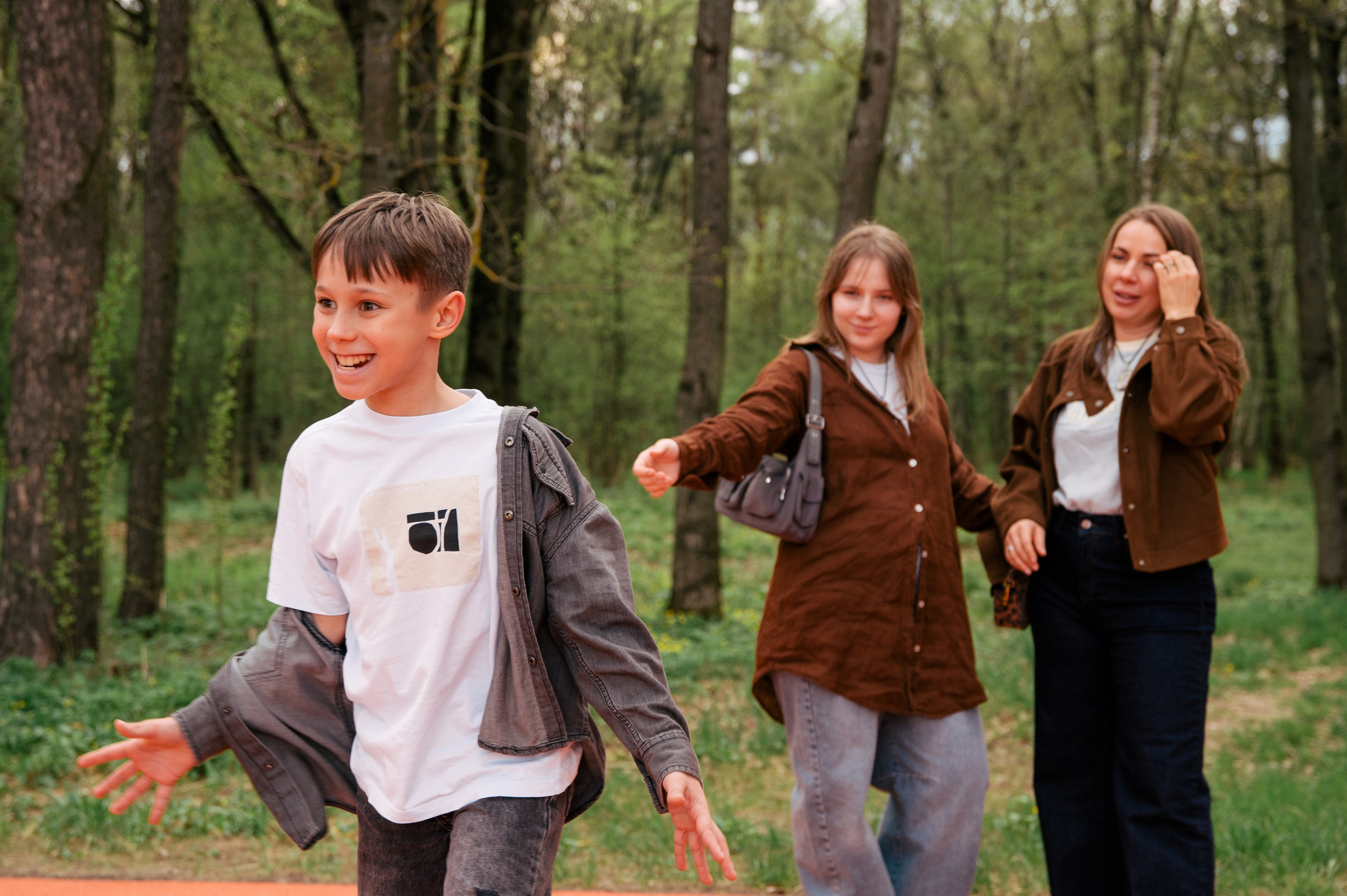 Family. Anna, Sasha, Taya, Tima, Tisha. Art-photographer Ira Wind