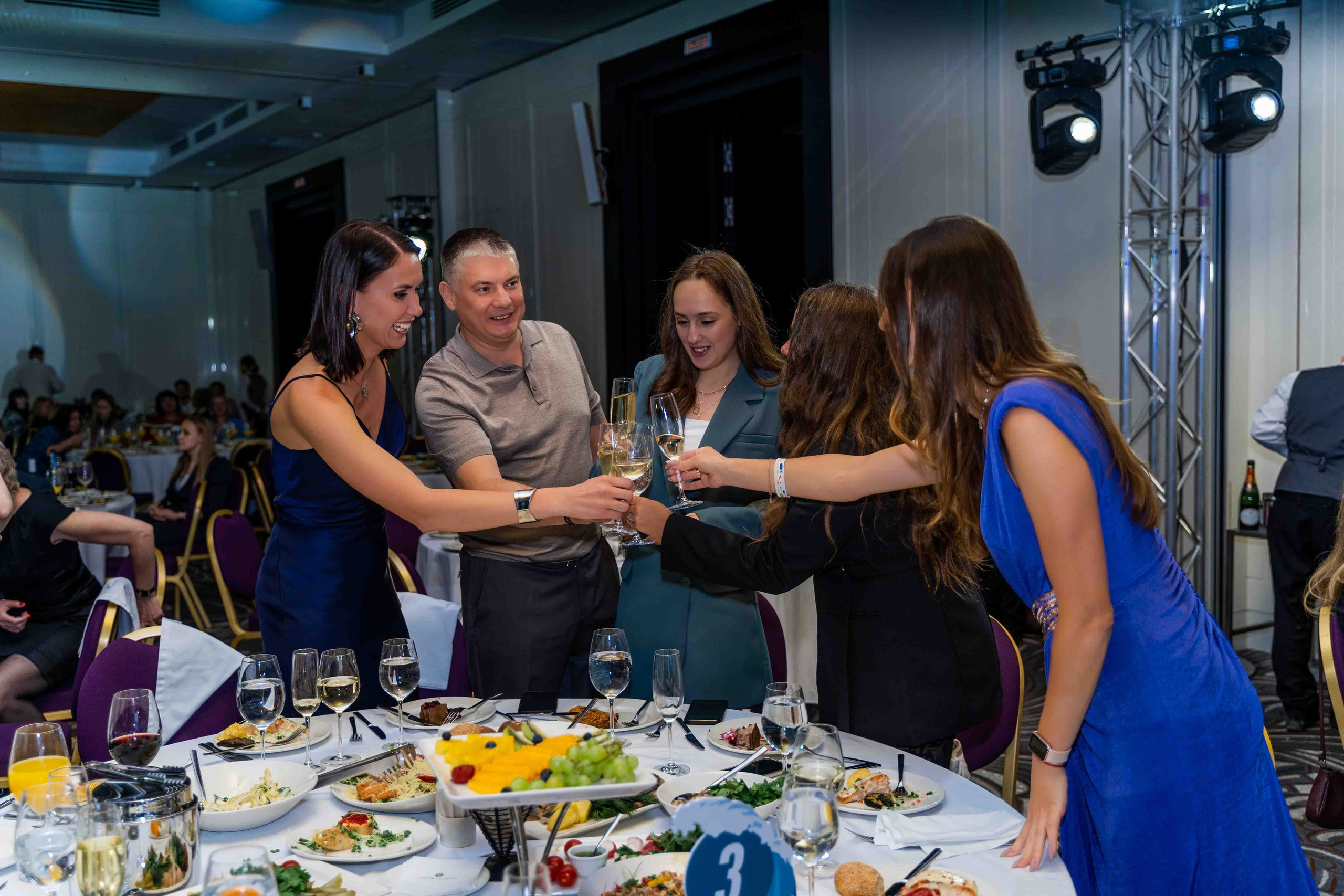 Рыбная компания в Самаре. Фотограф и видеограф в Москве и Абу Даби Мария Кулагина