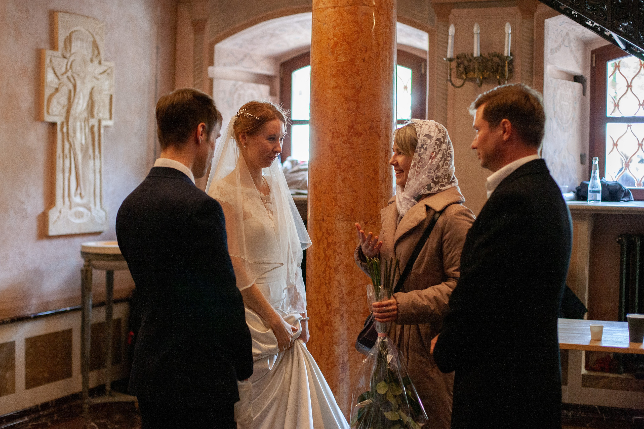 Венчание в храме Антипы Пергамского, стиль «ORWO UT21». Фотограф на крещение/венчание